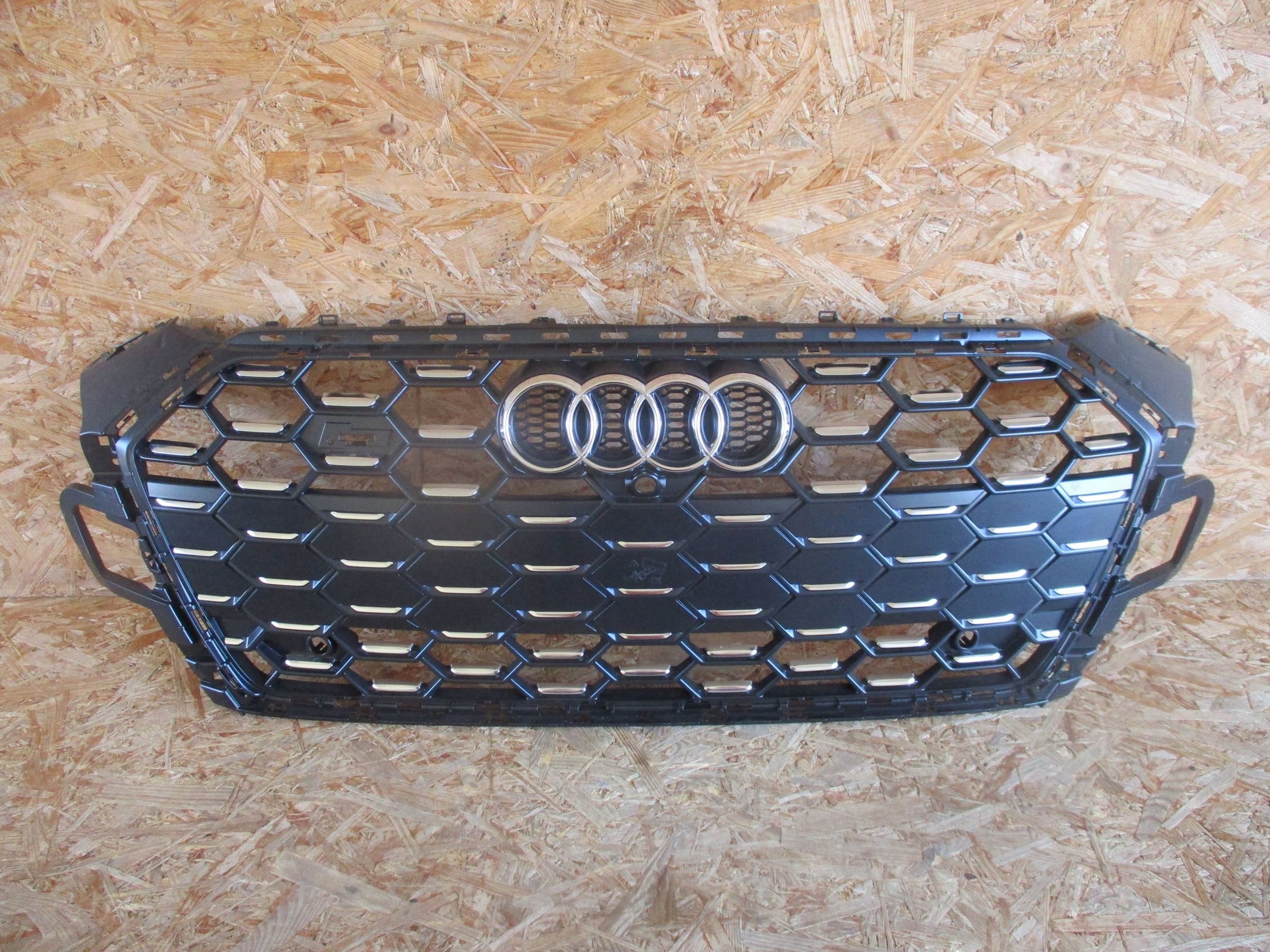 Grille AUDI A5 S5 F5 LIFT