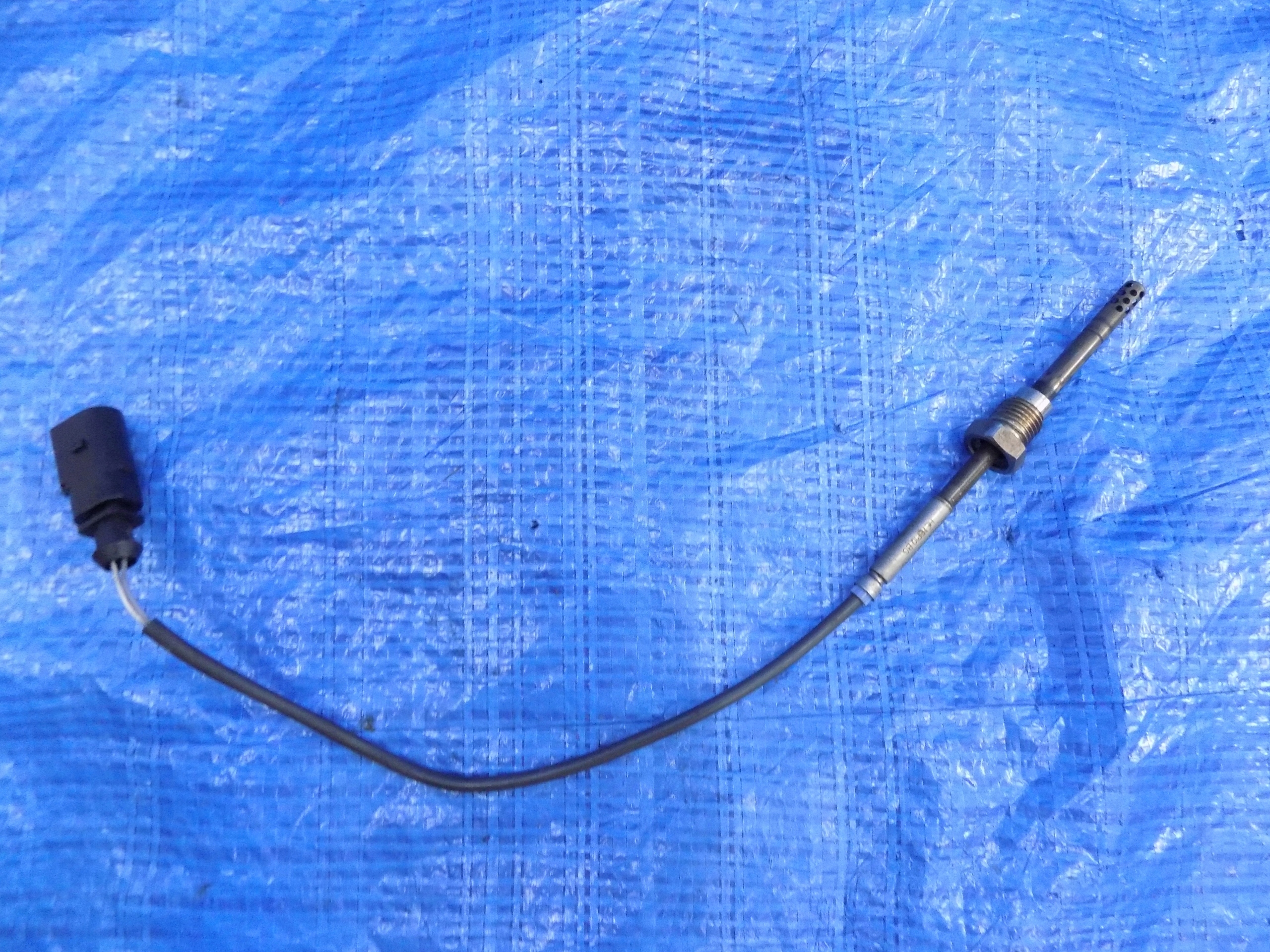 Sensor TEMPERATURY Gase AUDI Q5 8R 2,0TDI