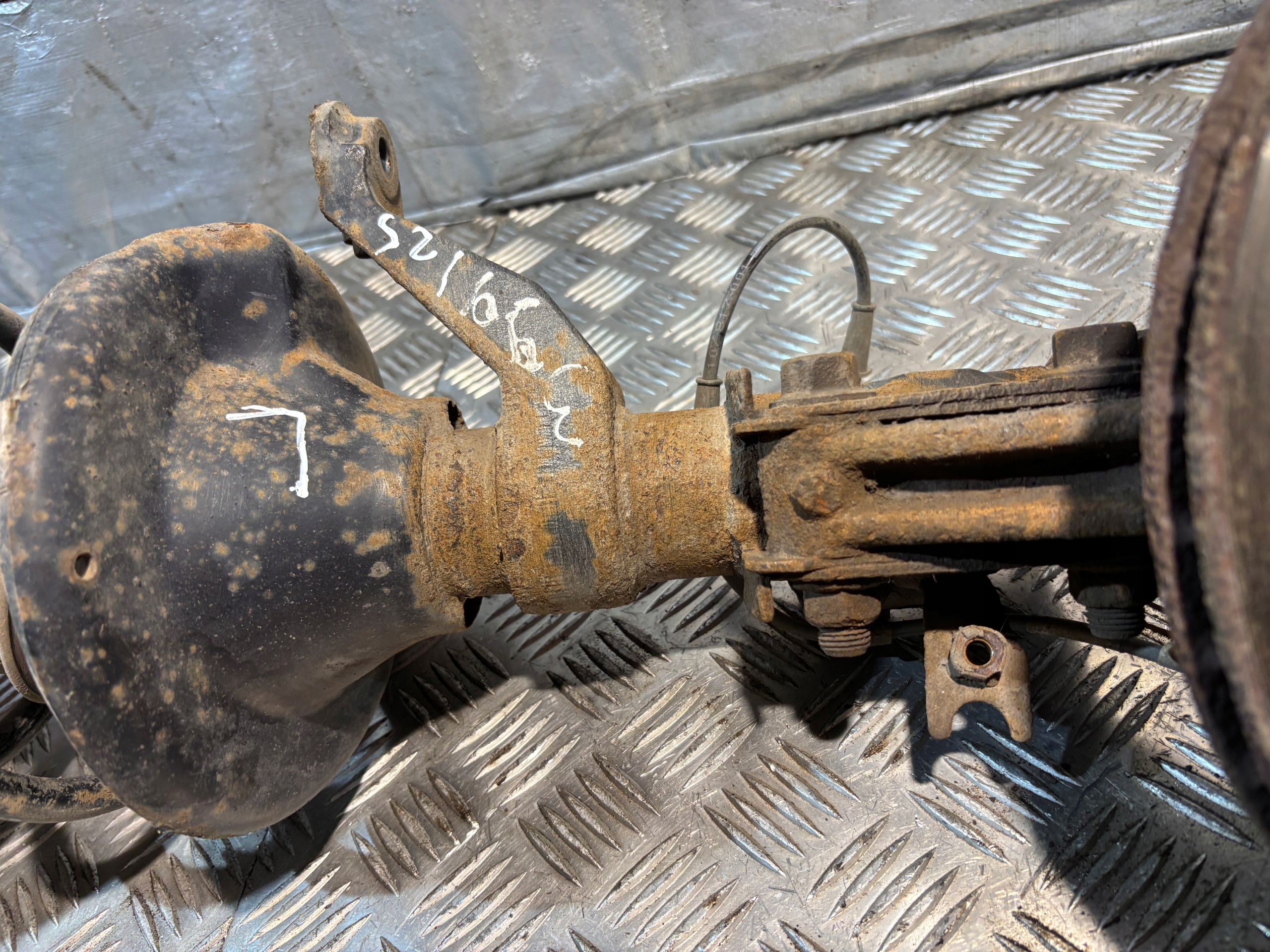 shock absorber spring swing left front Honda Civic VII 7 1.4B