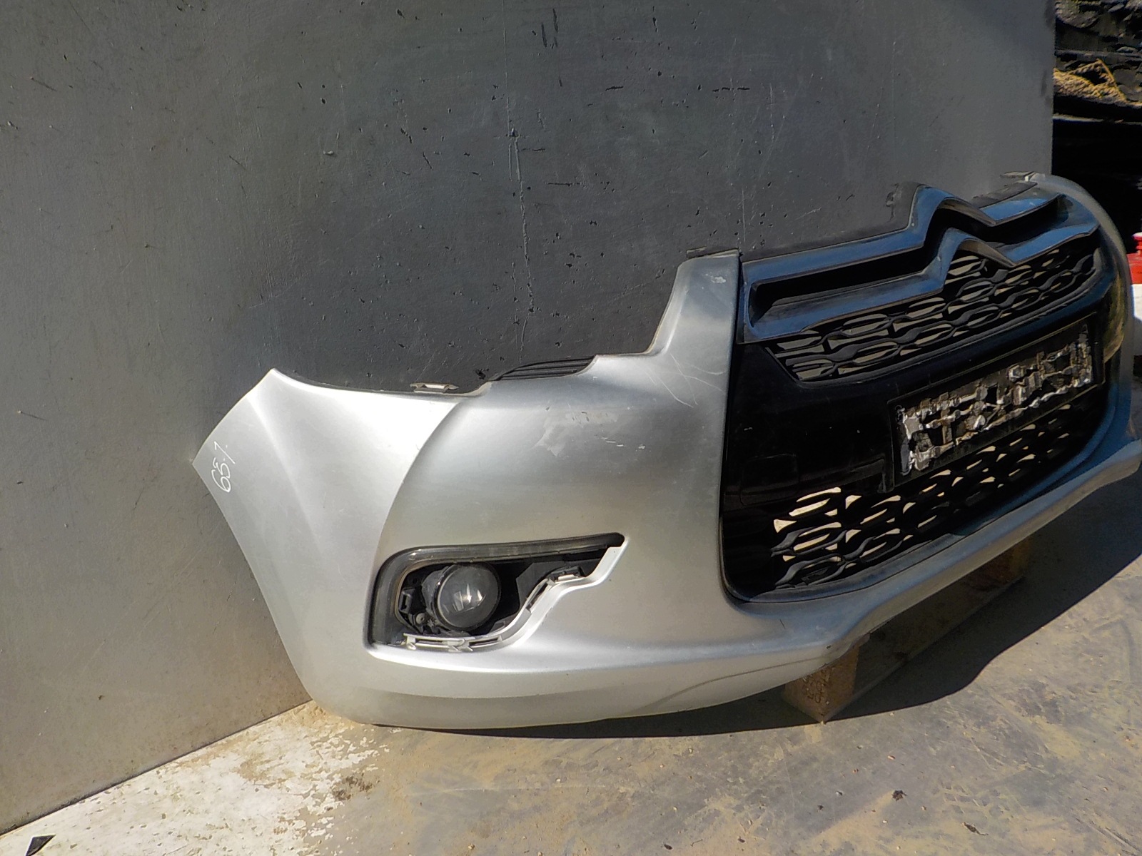 657 CITROEN DS4 10-14 LED bumper front front