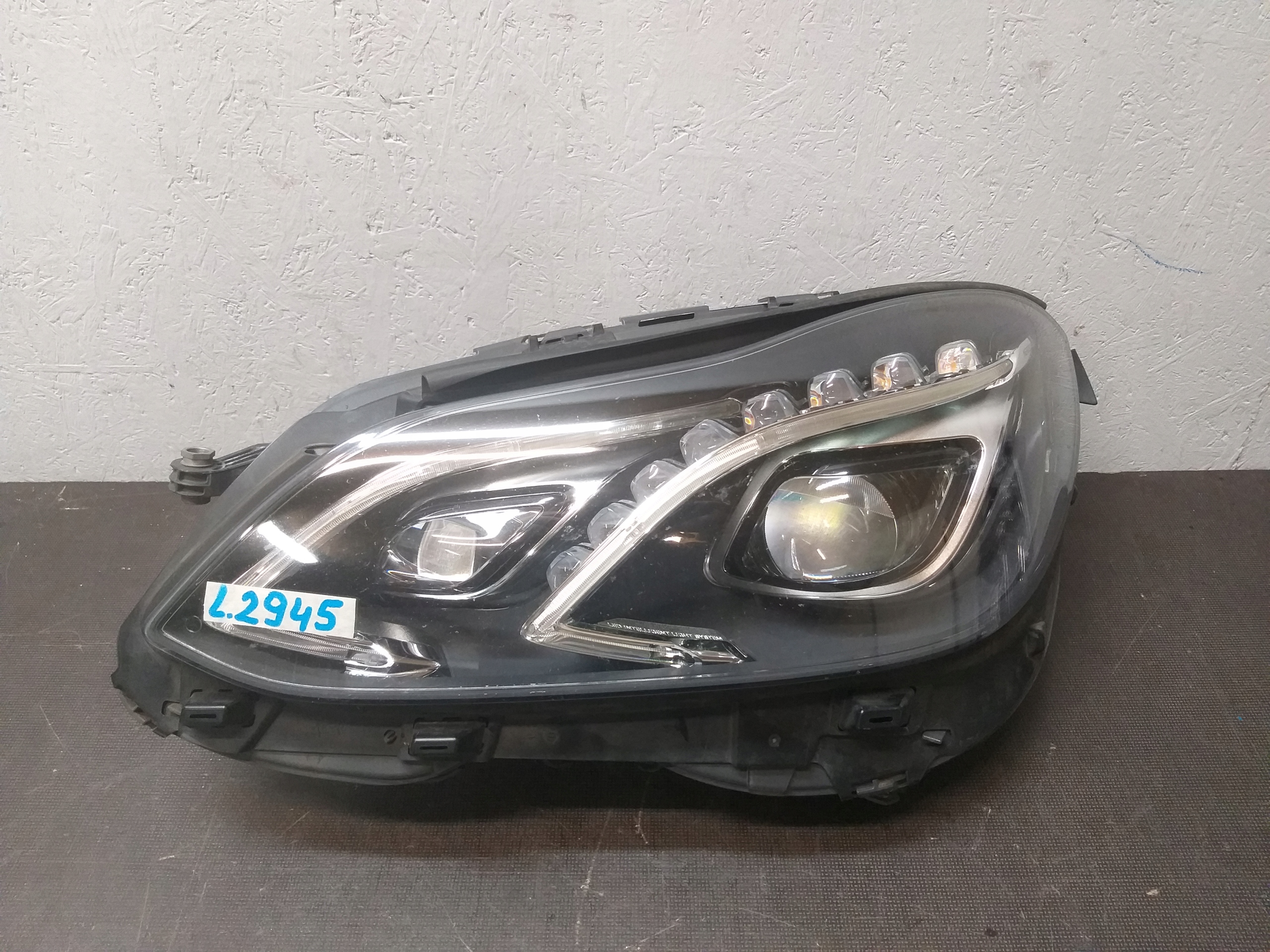 LAMPA PRZÓD LEWA MERCEDES E KLASA W212 LIFT FULL LED ILS