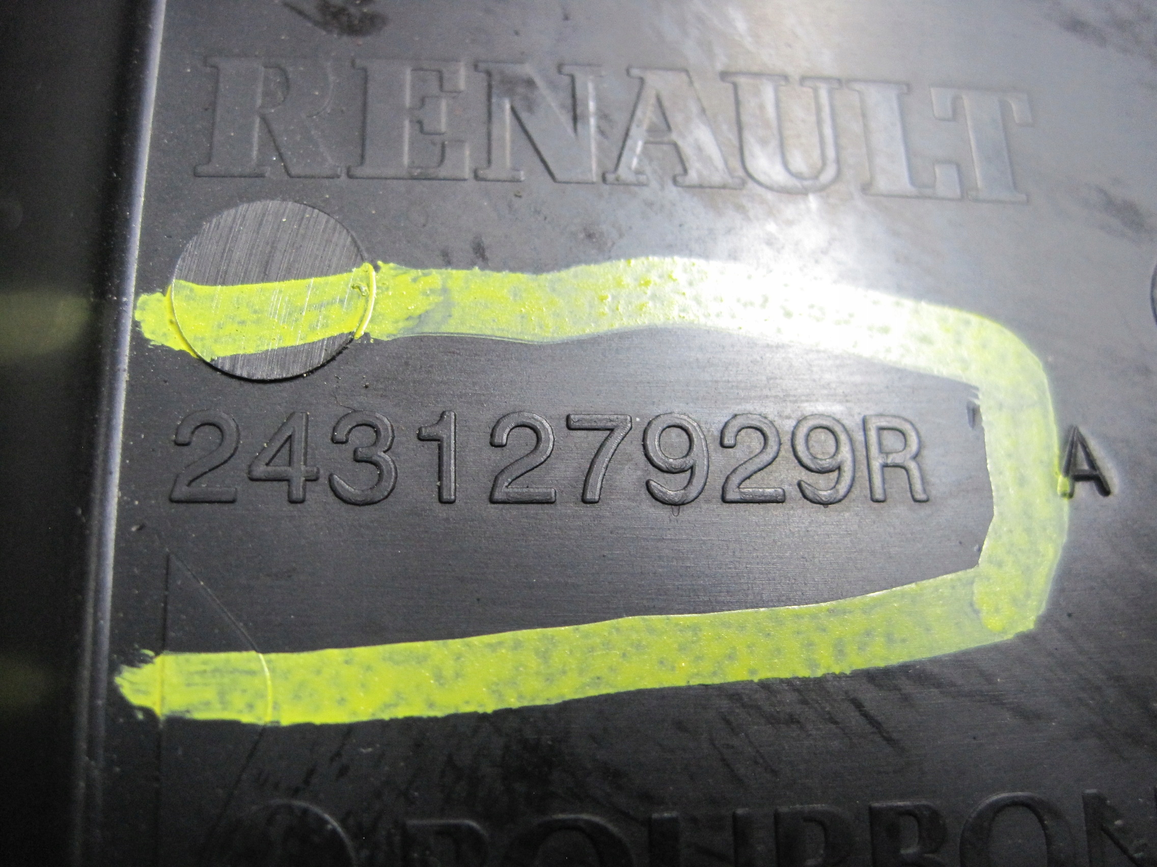 Abdeckung des Sicherungskastens Renault 243127929R