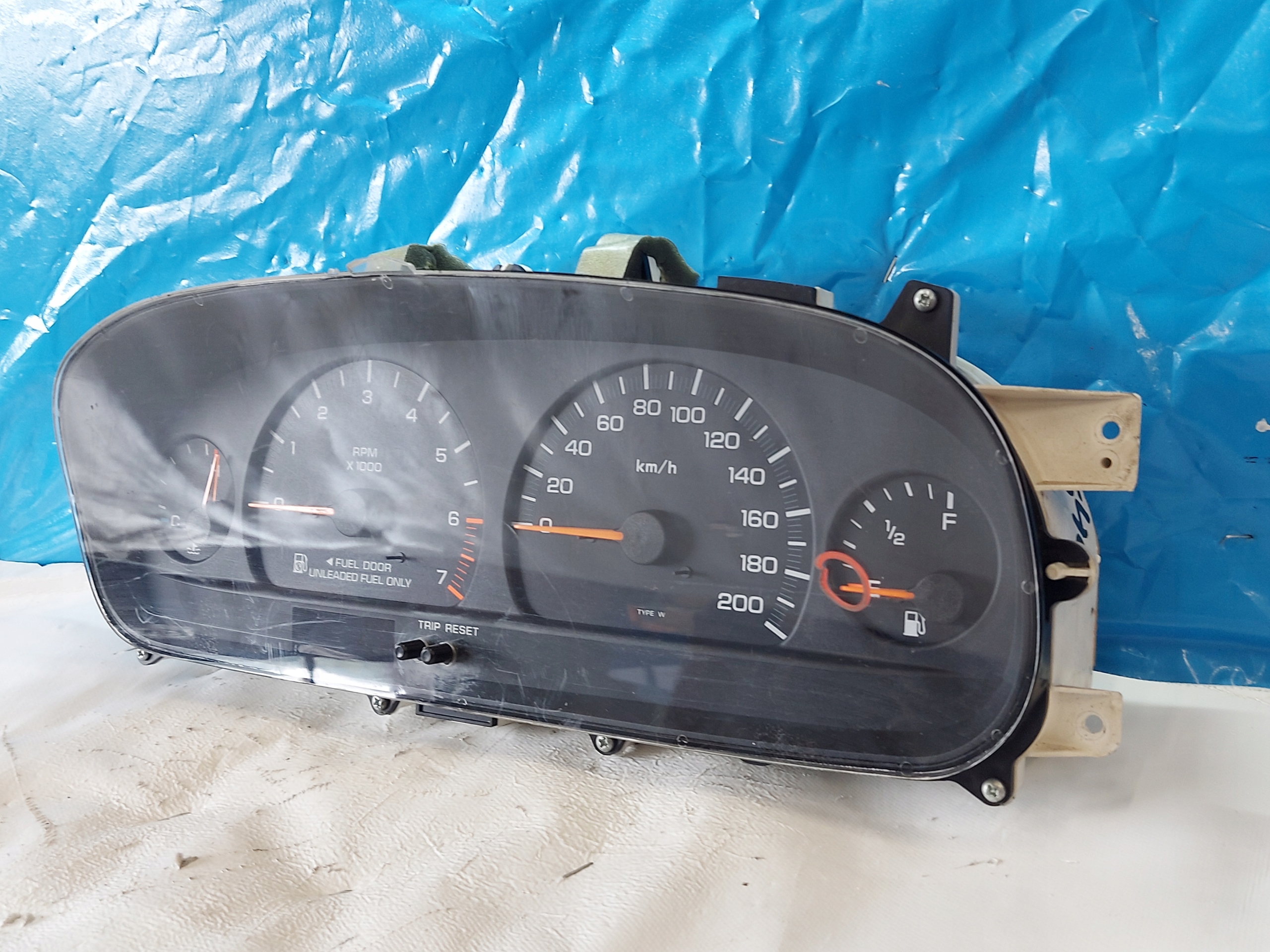 dials clock CHRYSLER VOYAGER III 2.4 B TN2574102260