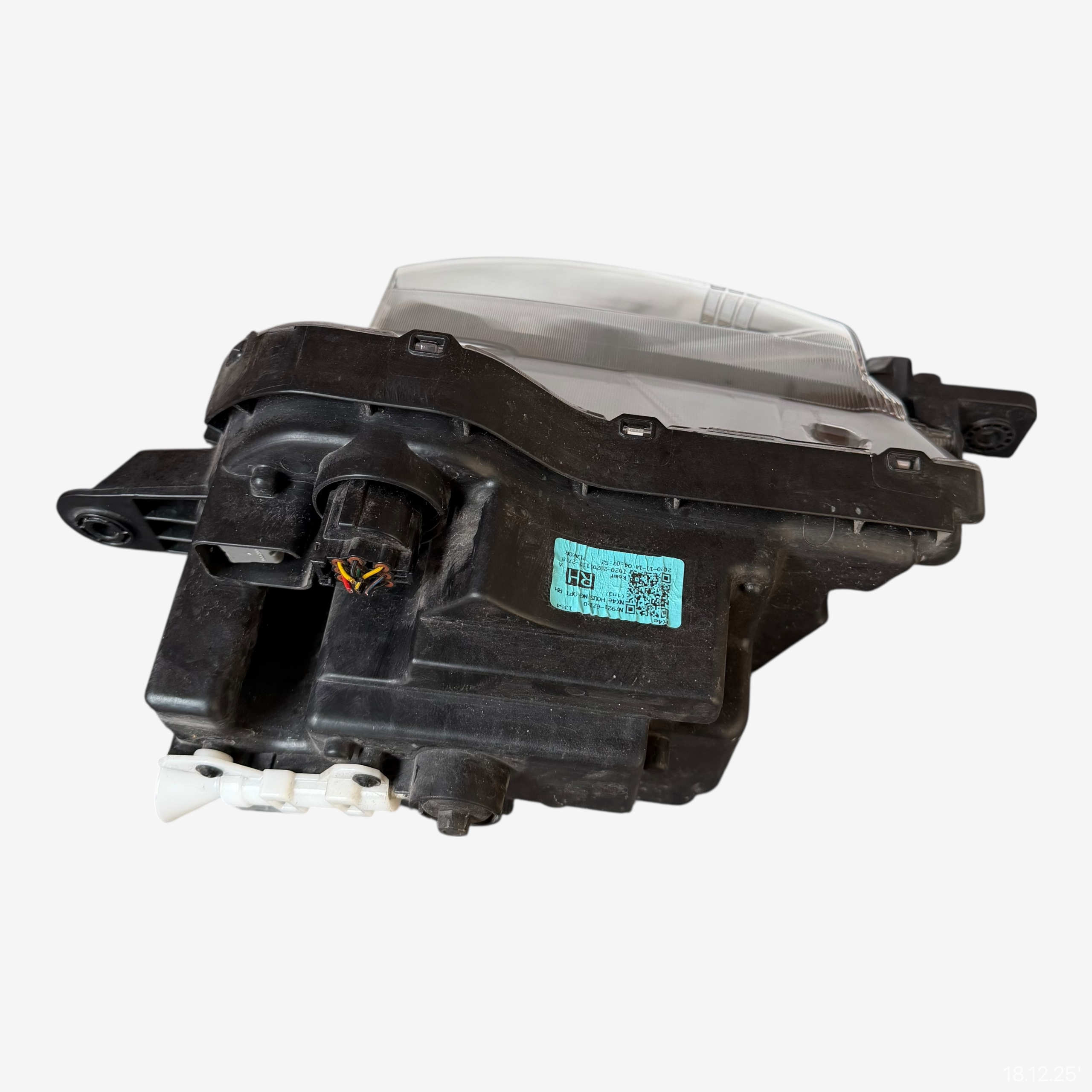 light front right HYUNDAI TUCSON IV 2023 ROK 92102N7100
