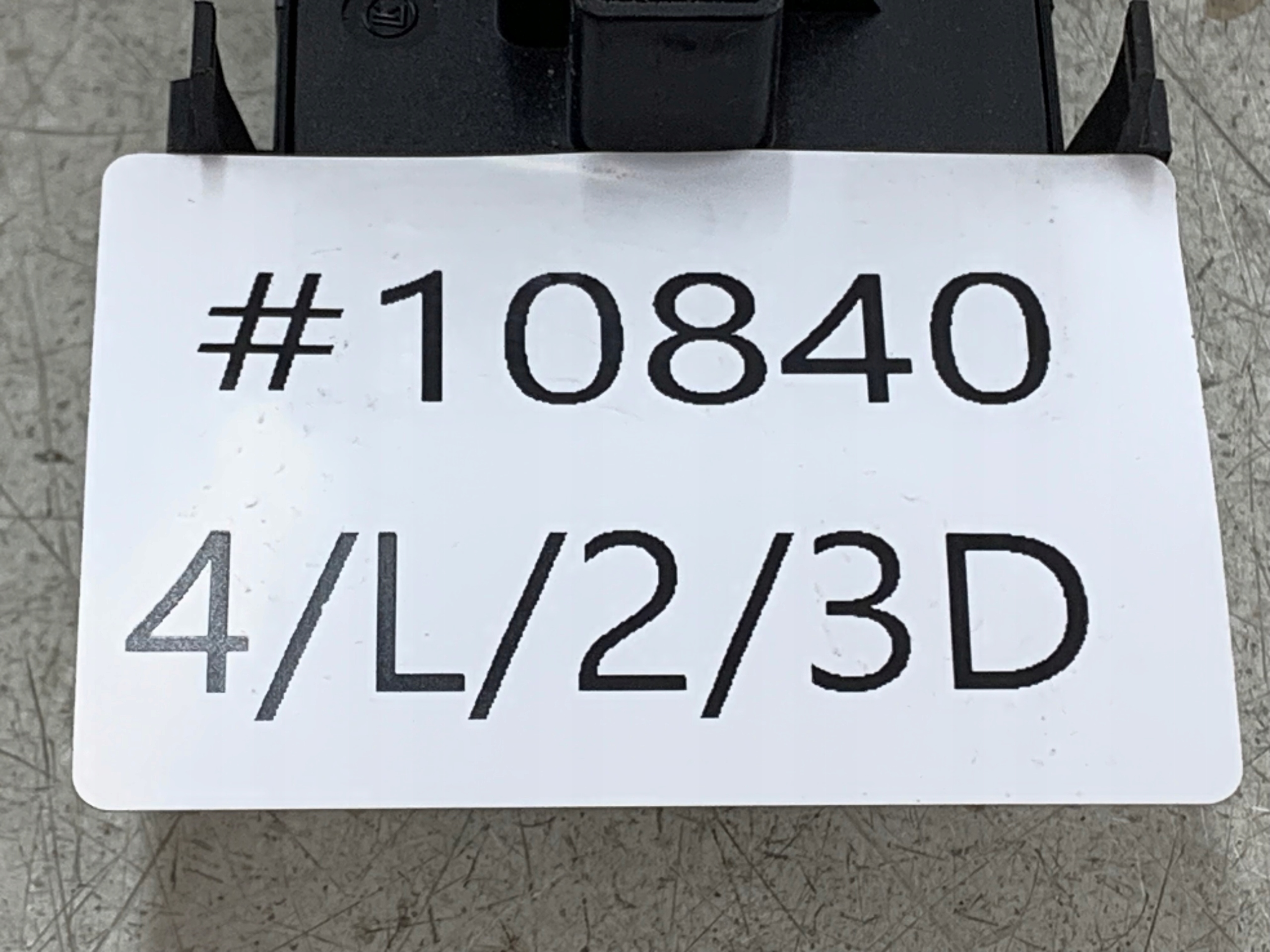 FORD MONDEO MK3 PANEL okna levý předek 1S7T14A132BE