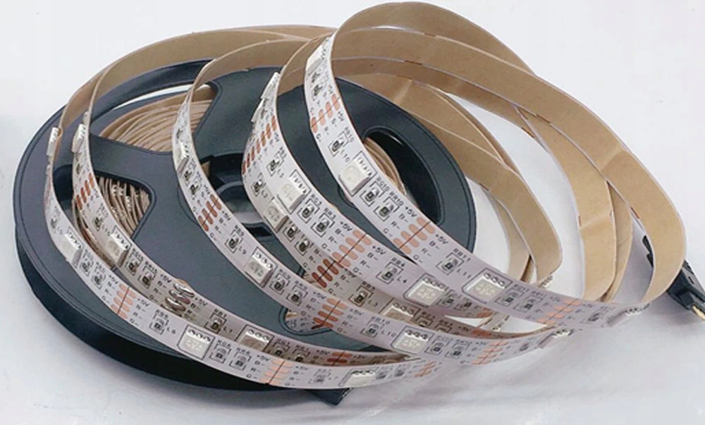 TAŚMA LED RGB USB PILOT 1M PODŚWIETLENIE TV 5V Marka Inna