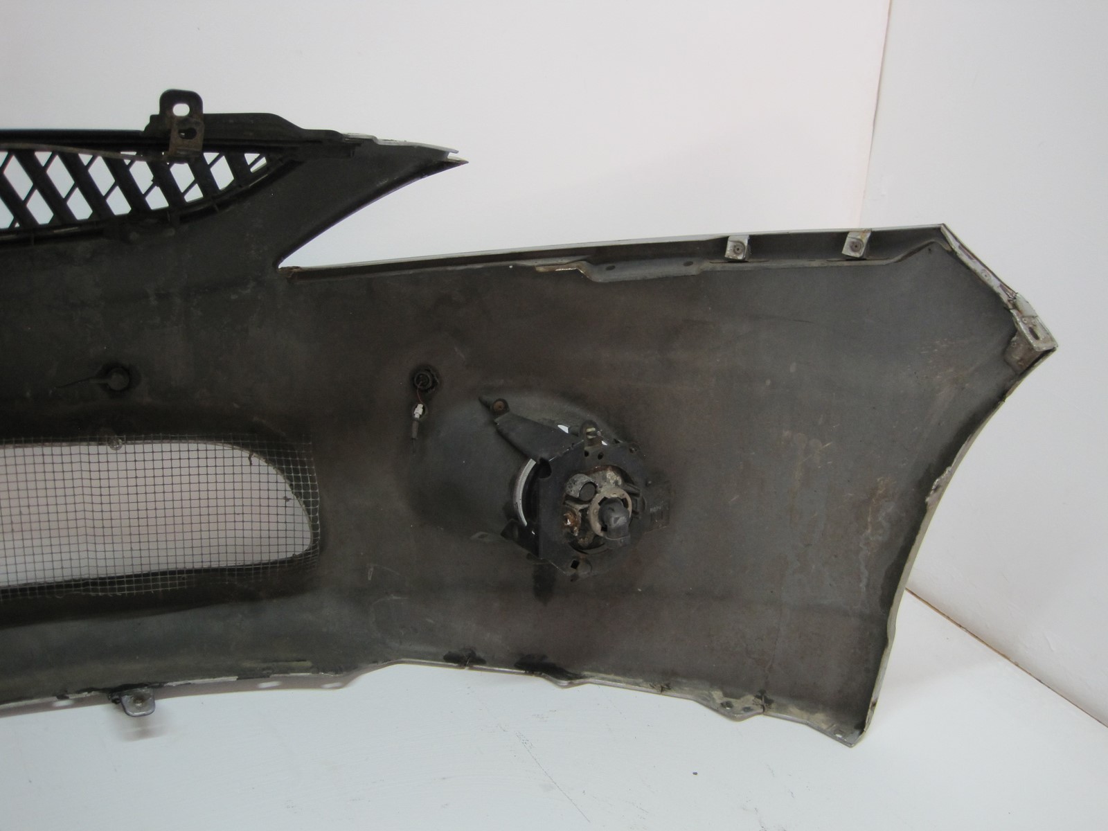 bumper MITSUBISHI GRANDIS 4 PDC front front