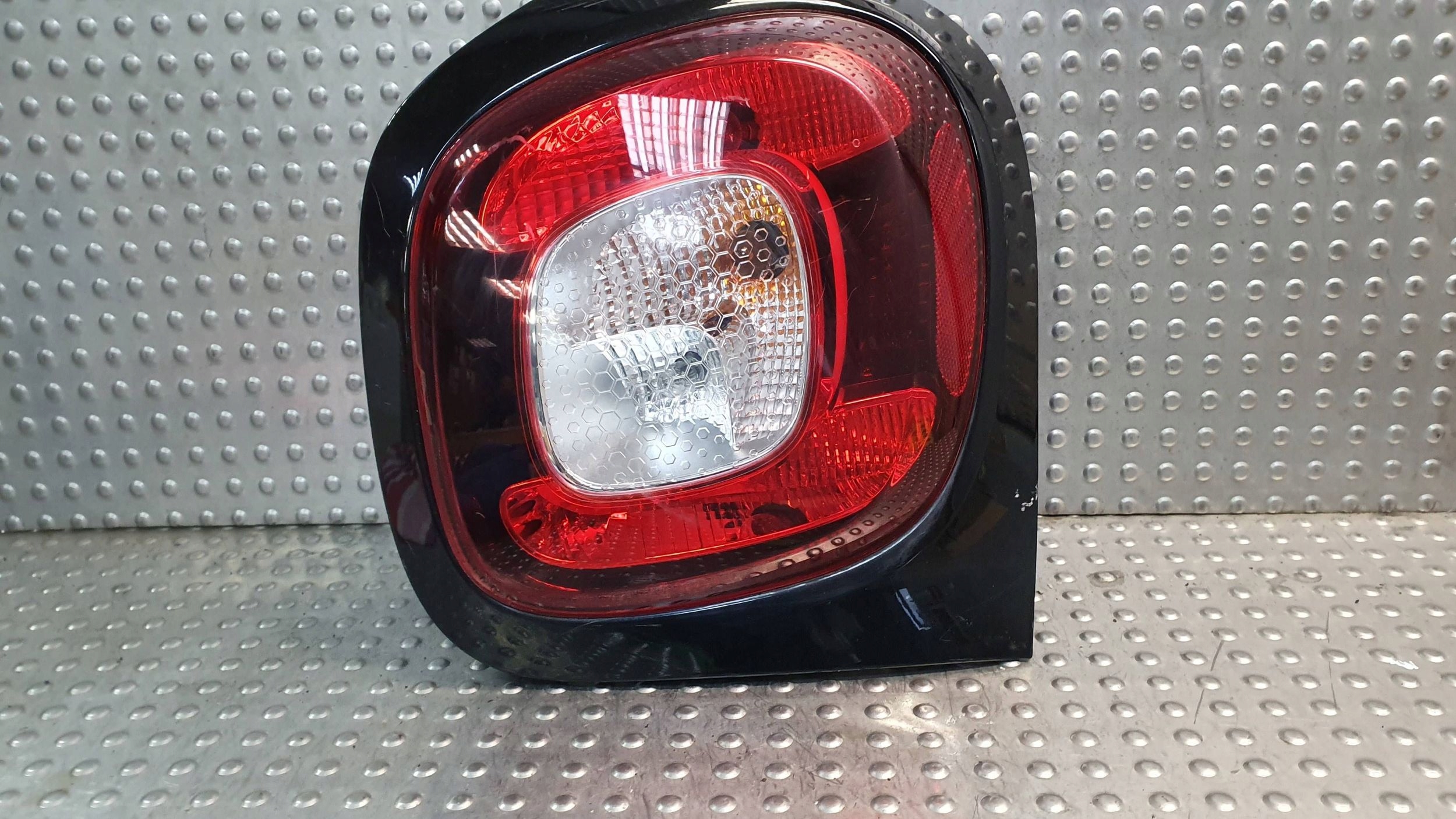 light rear part right SMART FORFOUR II 14- A4539063200