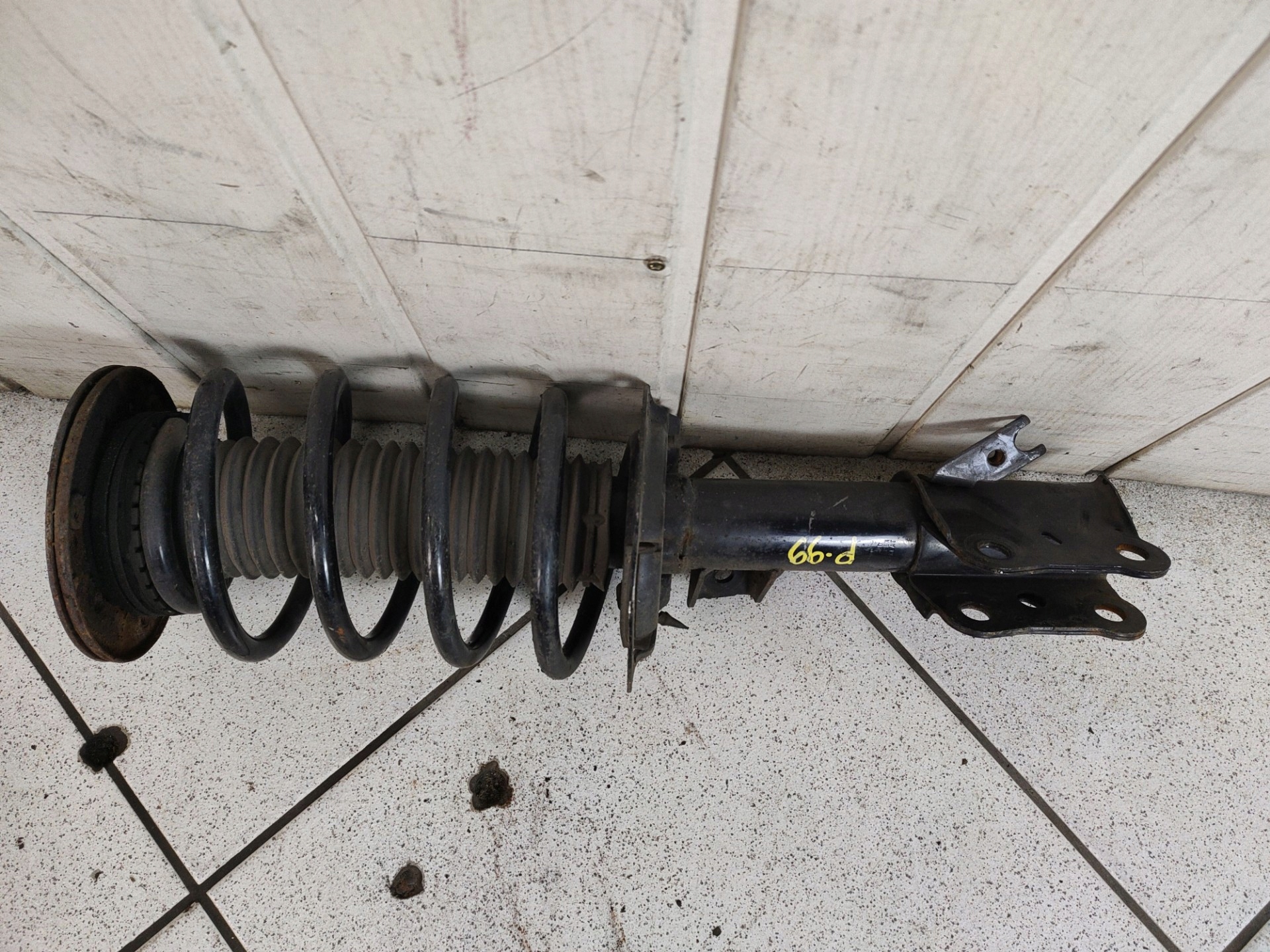 shock absorber front right side Ford Fusion USA 2 2016