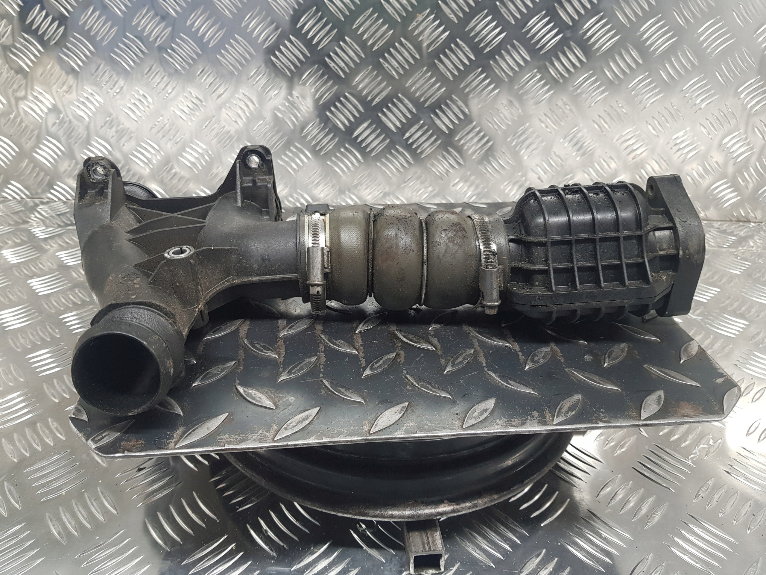 rohr Schlauch intercooler turbo CITROEN C4 II (B7) 9678406580