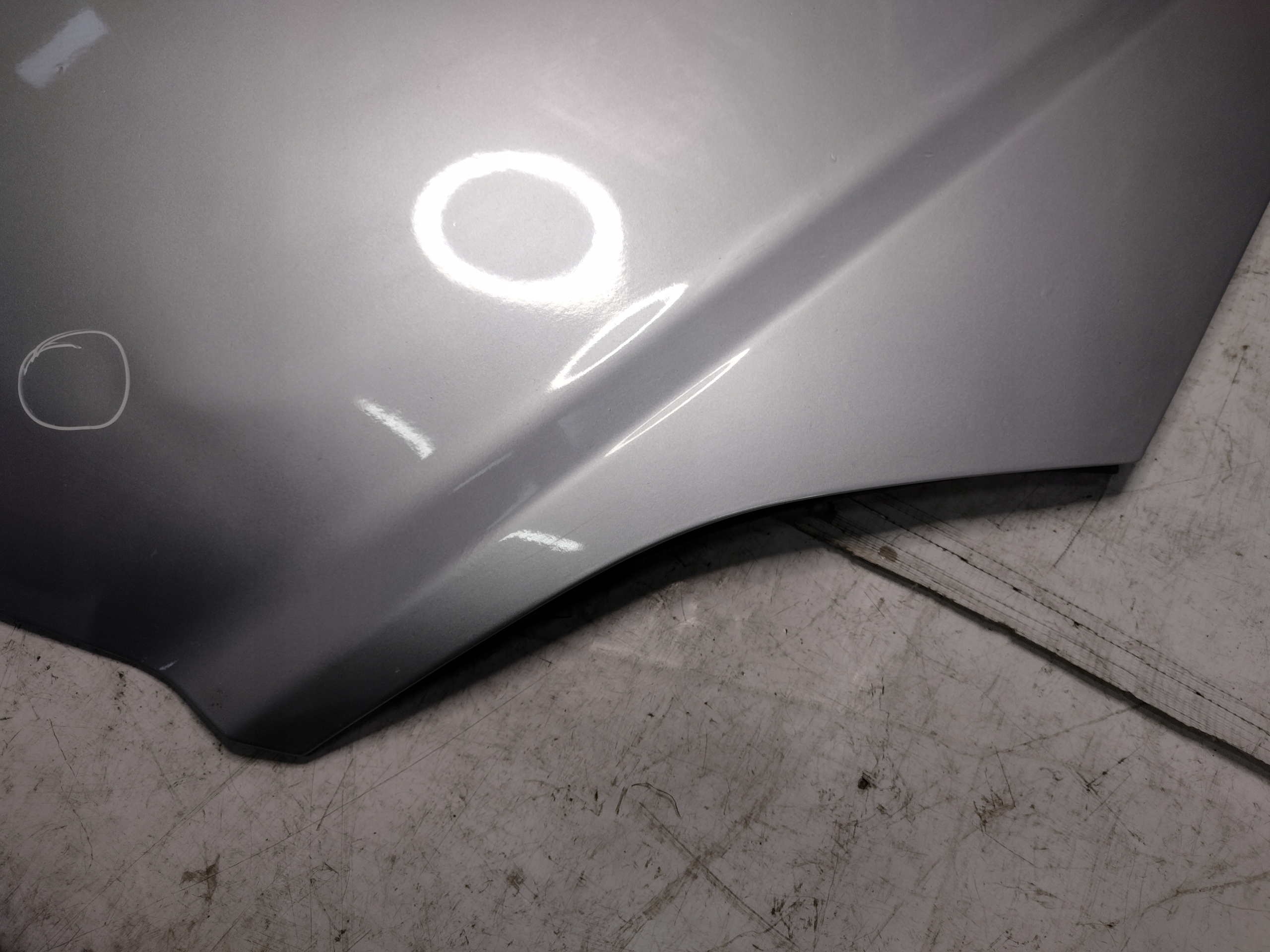 Capot Honda Civic VII HB 5D k: NH623M