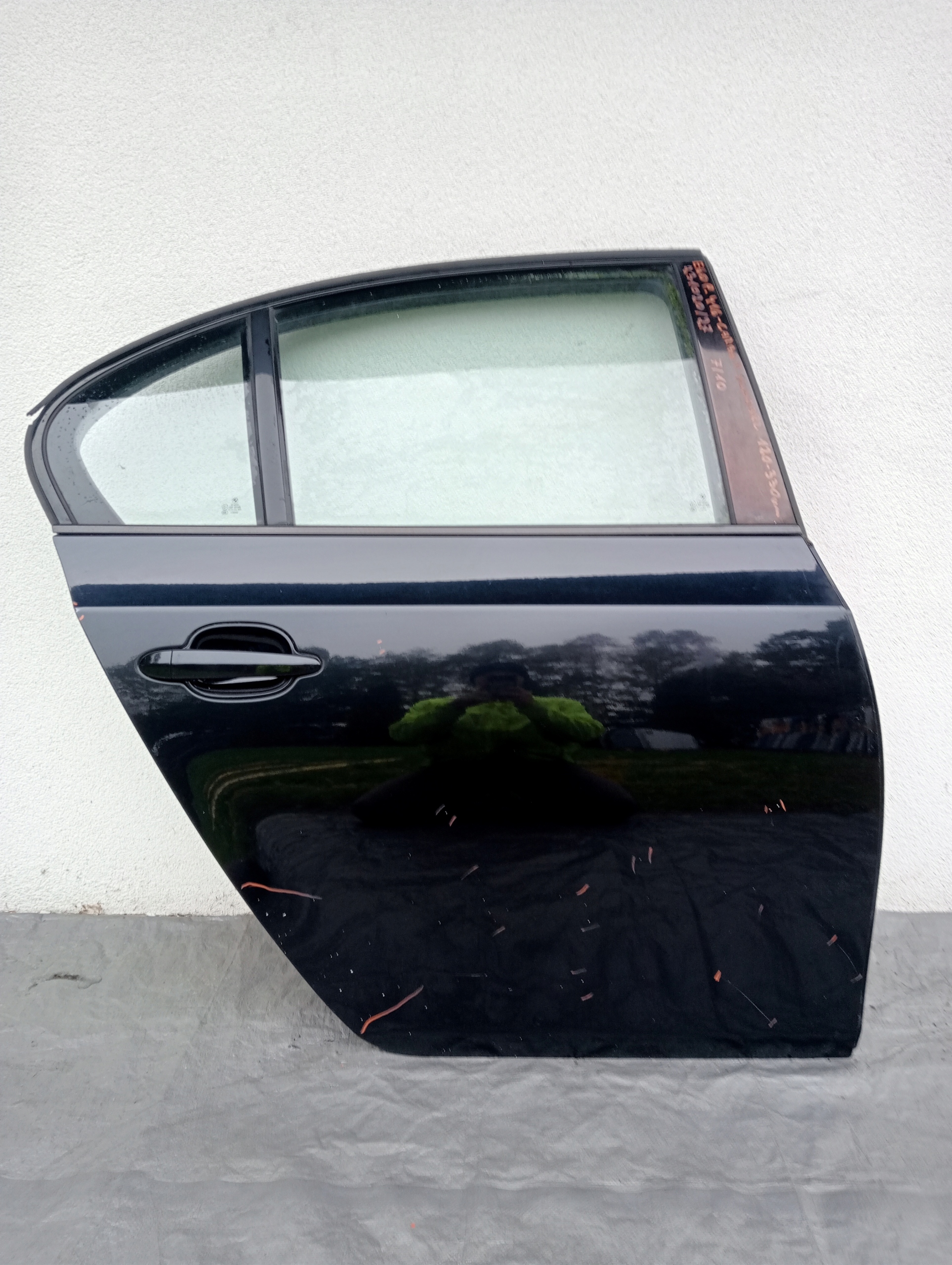 ДВЕРИ ПРАВЫЙ ЗАД. BMW E60 416