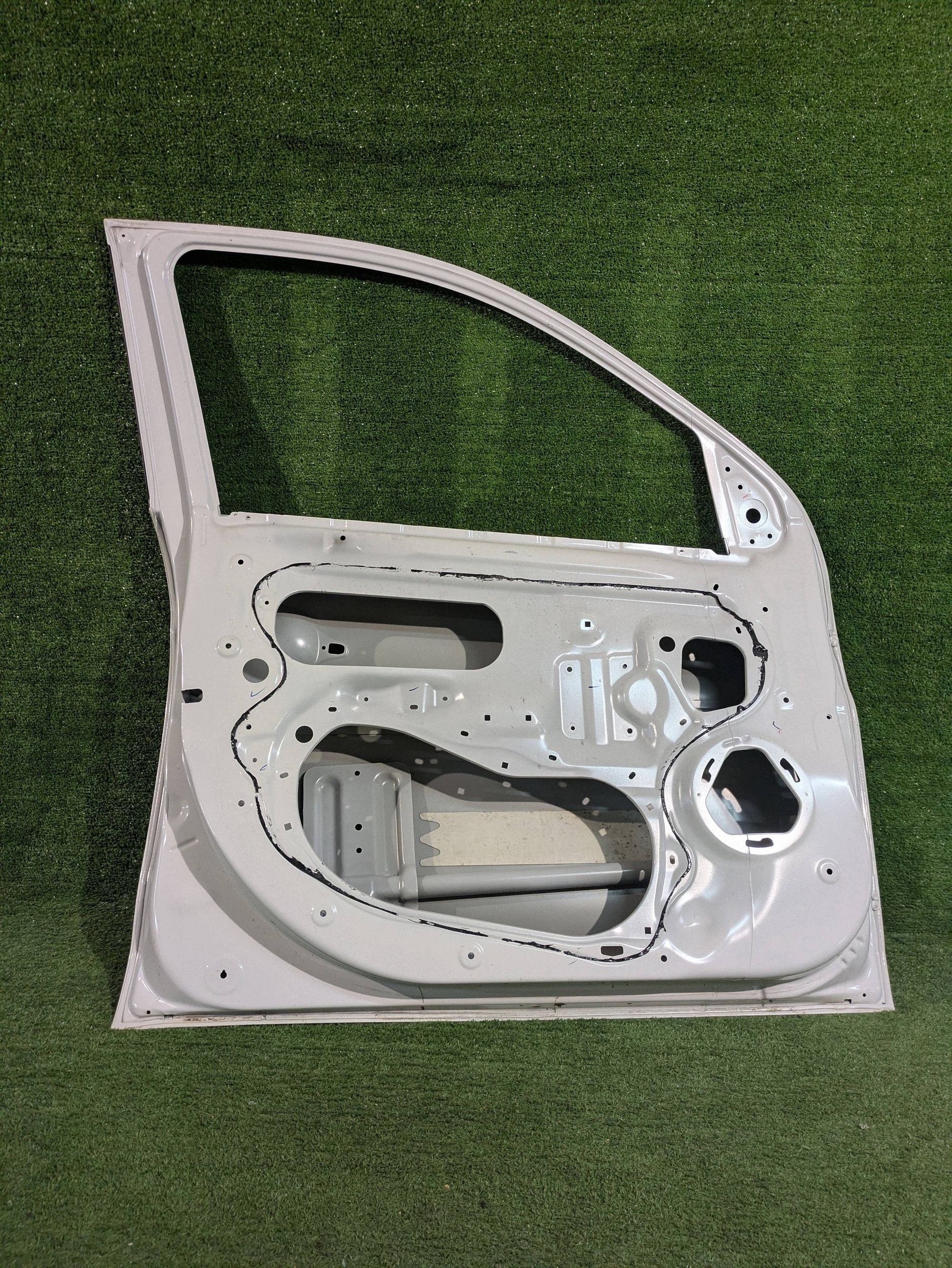 door front left left front MITSUBISHI ASX 10- NR.D4852