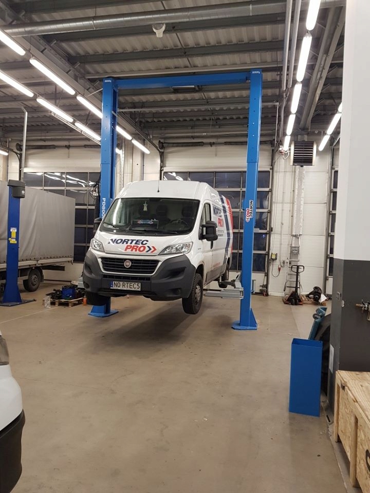 NORTEC Podnośnik PD8000 lamane ramiona 8 ton Marka Nortec