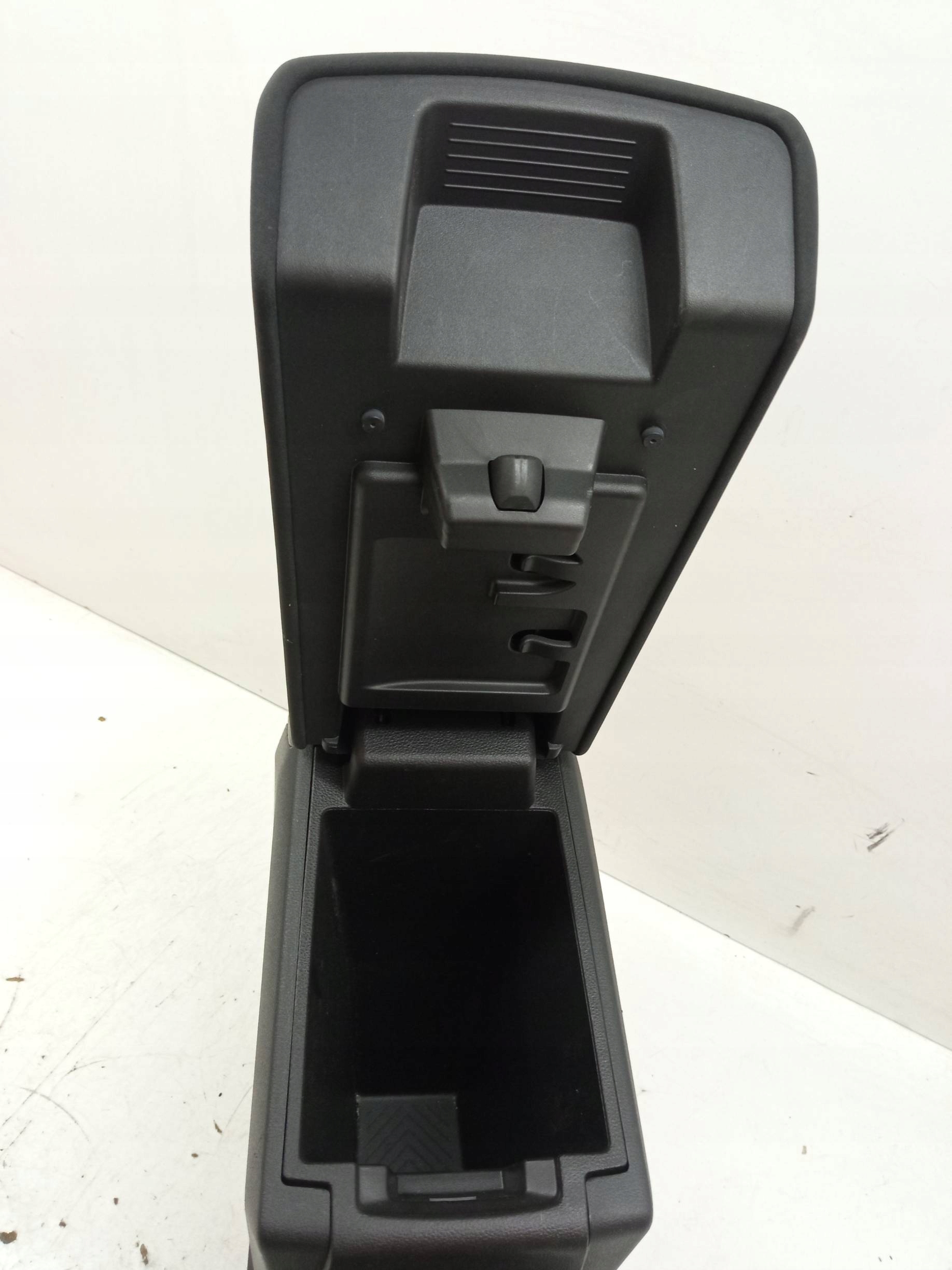 TUNEL central armrest 969F59978R Dacia Duster III (2024- )