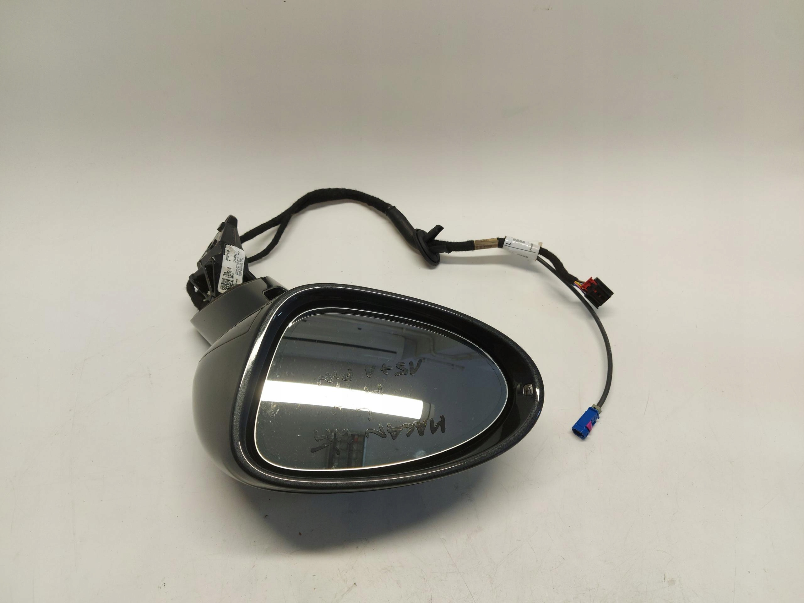 Porsche Macan II LIFT Spiegel links 15+1 PIN