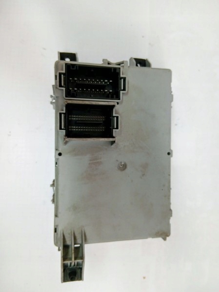 Module fusibles Ford Ka 08 00519749220