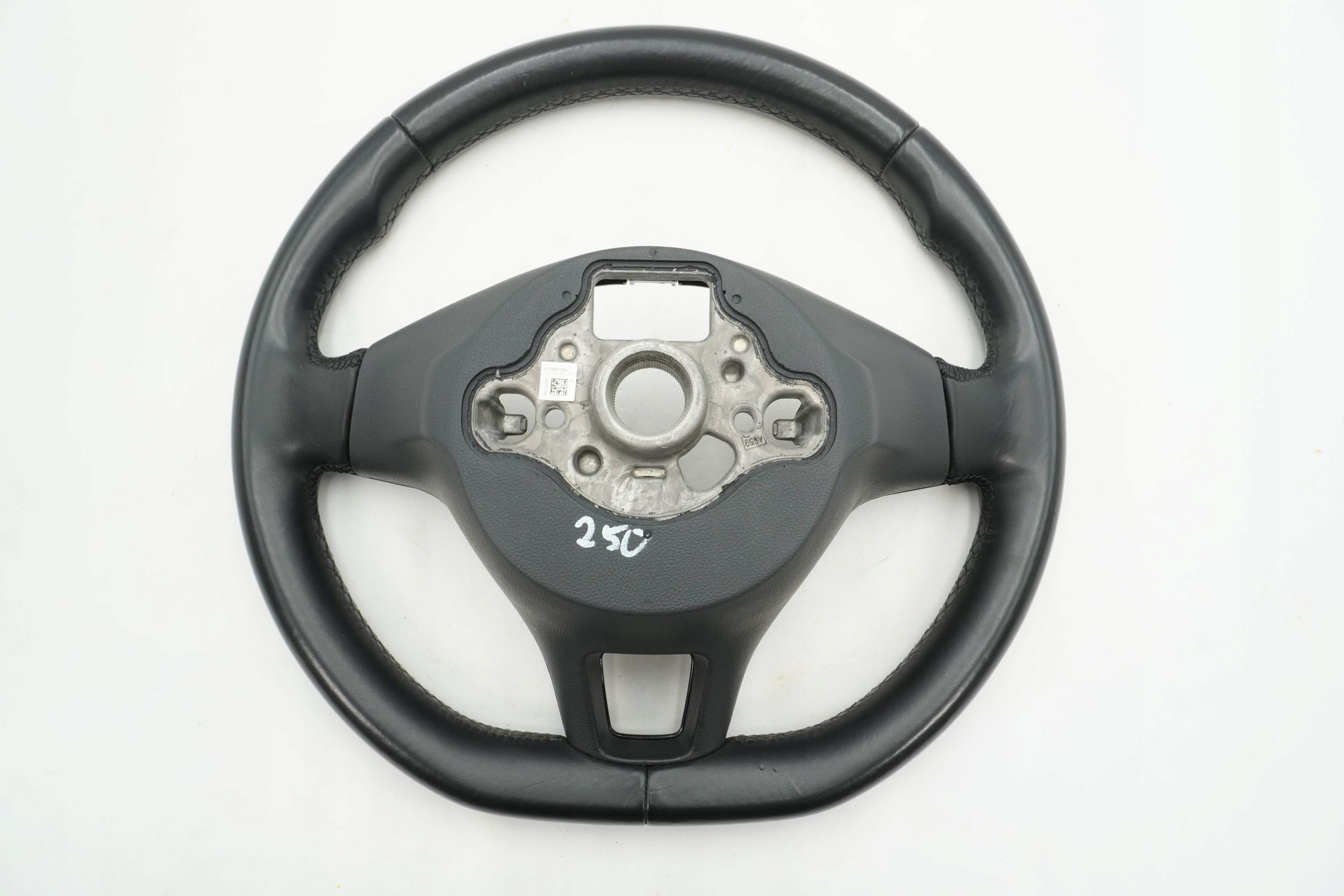 руль кожанная vw GOLF VII PASSAT B8 5G0419091DJ