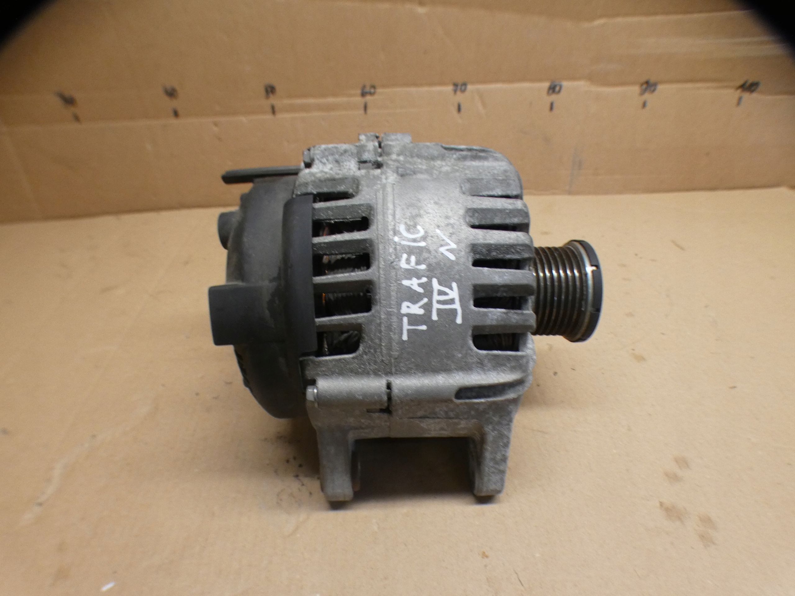ALTERNATOR 231008648R RENAULT TRAFIC IVOE