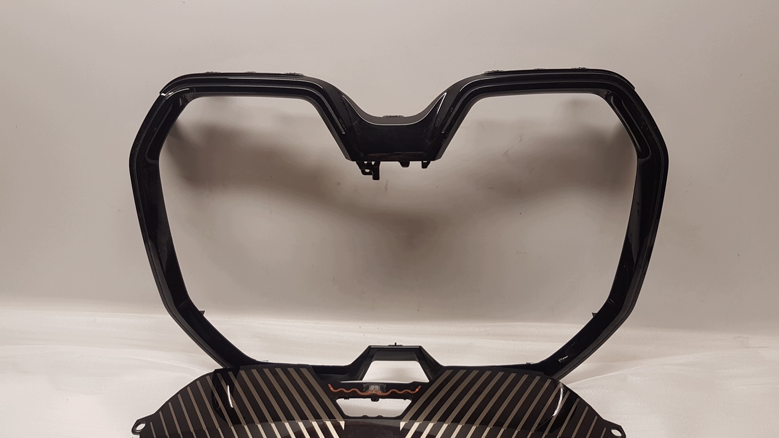 mask BMW iX I20 5A722D4 5A8EE57