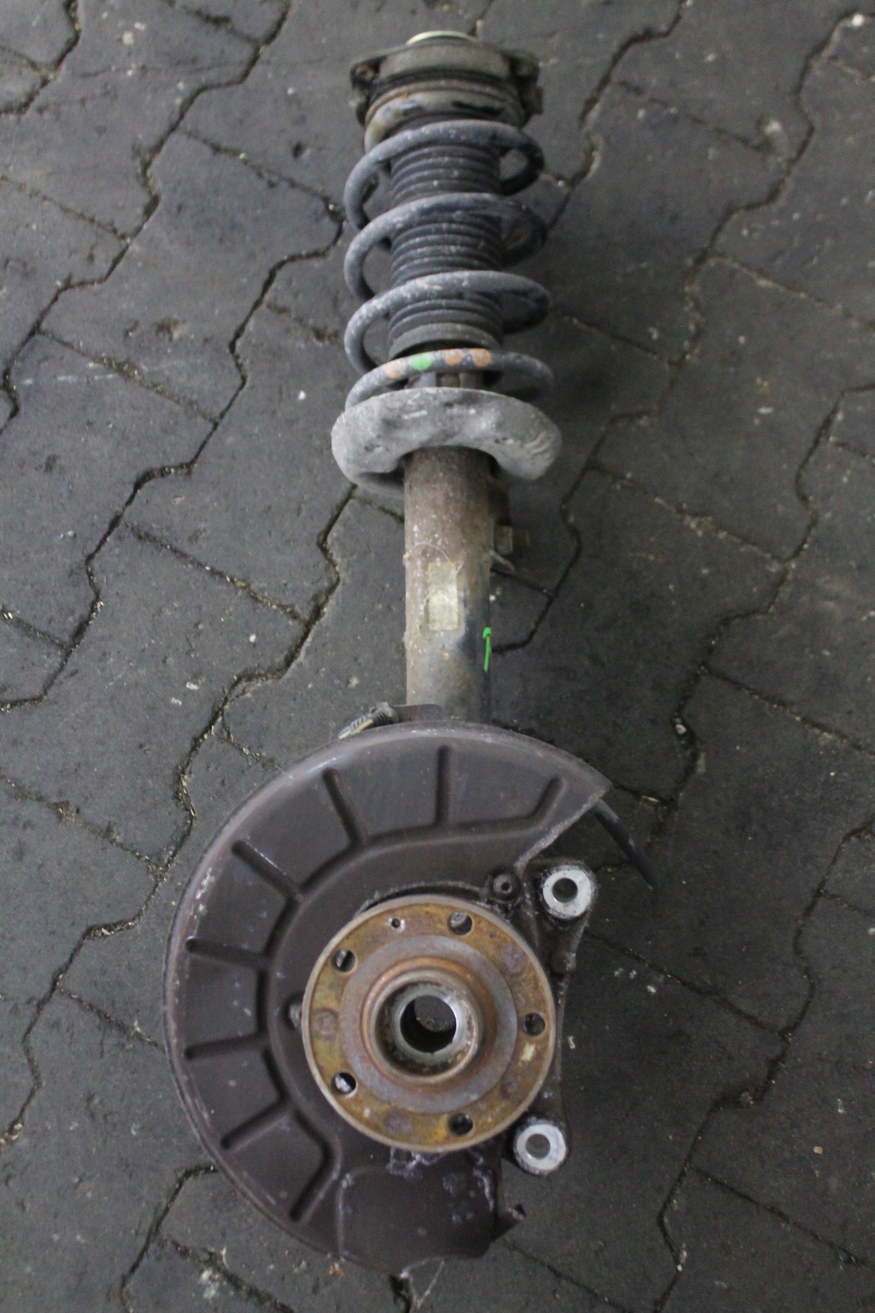 McPherson swing right front PASSAT B7 1.6 TDI