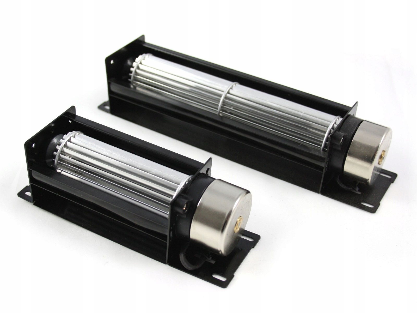 Wentylator turbinowy Hollywood HF-3 długość 140mm 12V wydajność: 1,3m³/min.