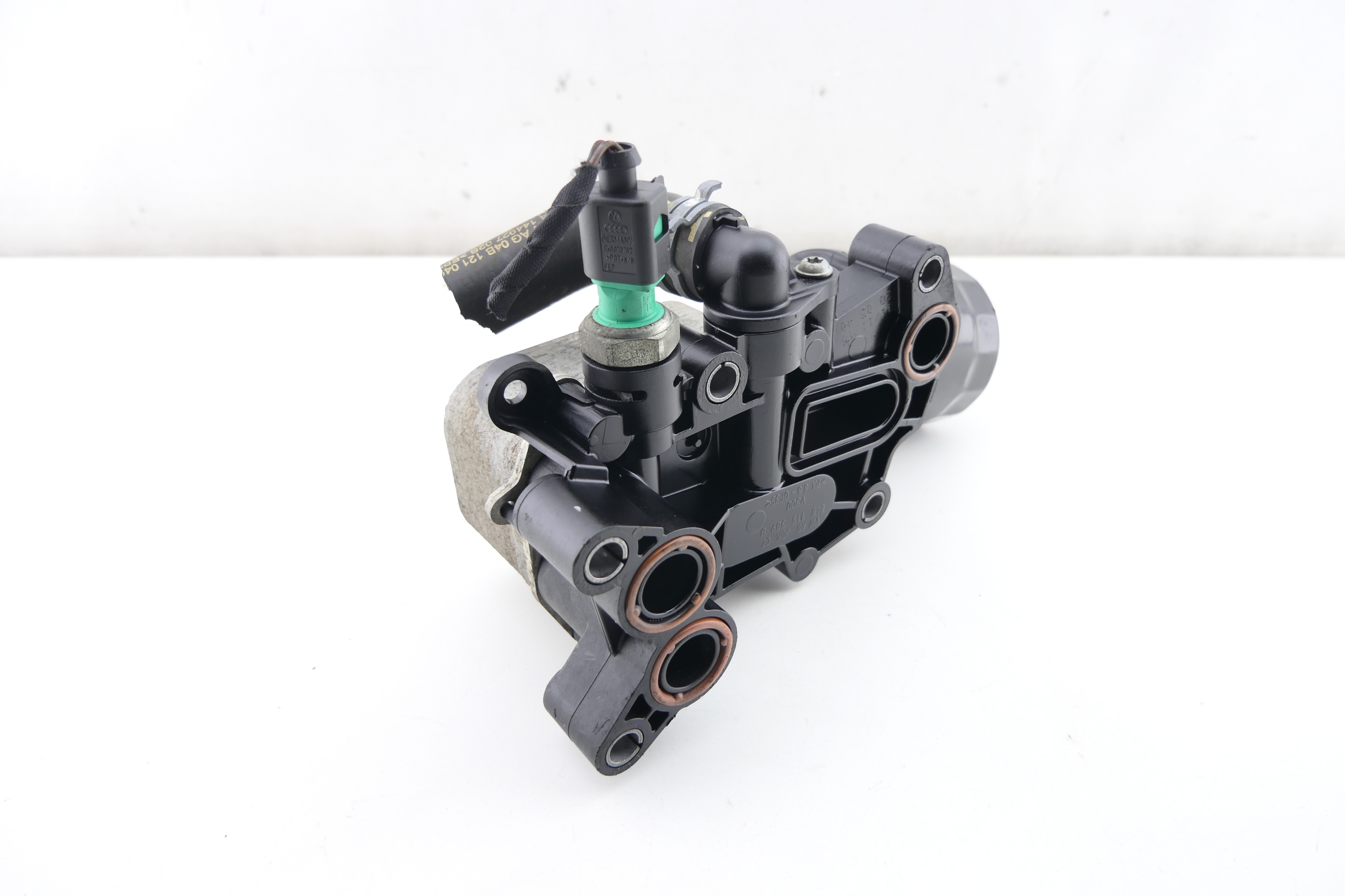 Ölfiltergehäuse Kühler AUDI A4 B8 2.0TDI