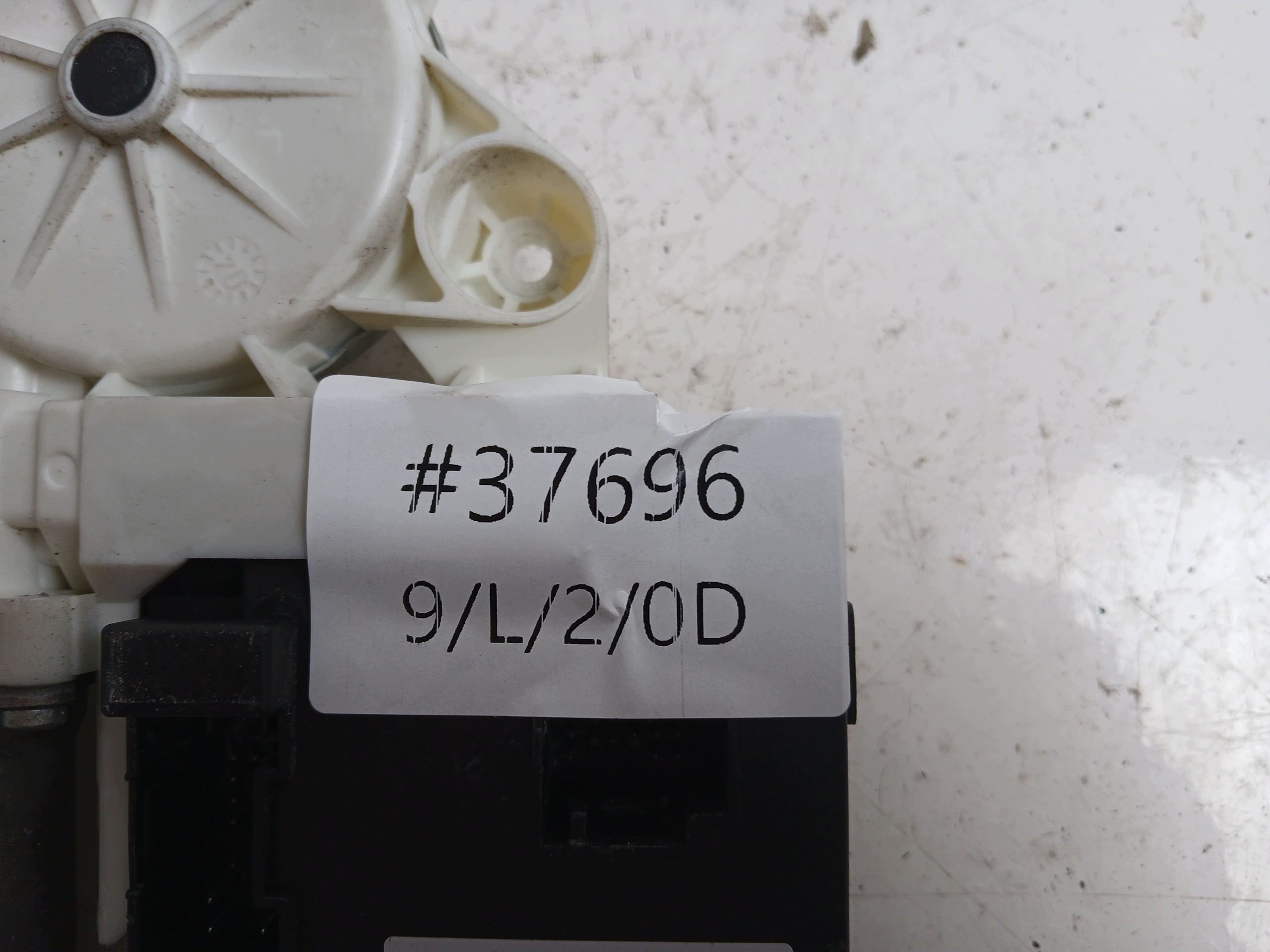 FORD FOCUS C MAX mini motor windows left front 981405-100