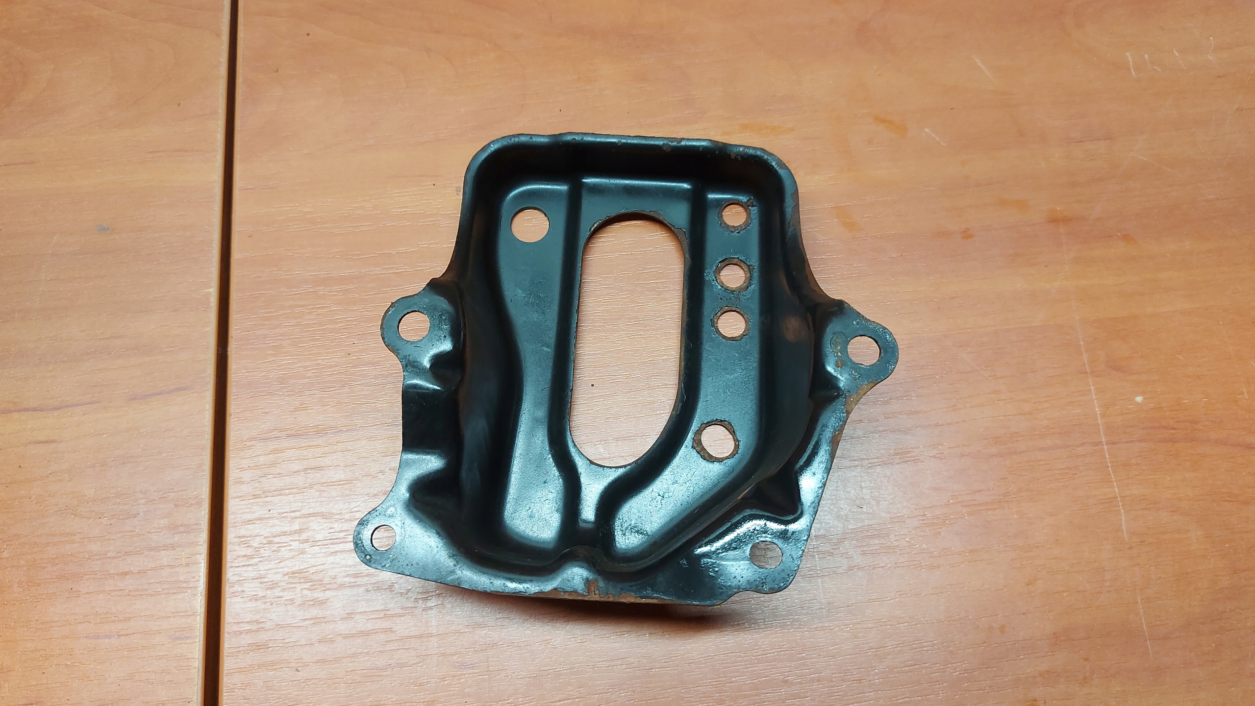 Porta Supporto per batteria TOYOTA AVENSIS T25 03