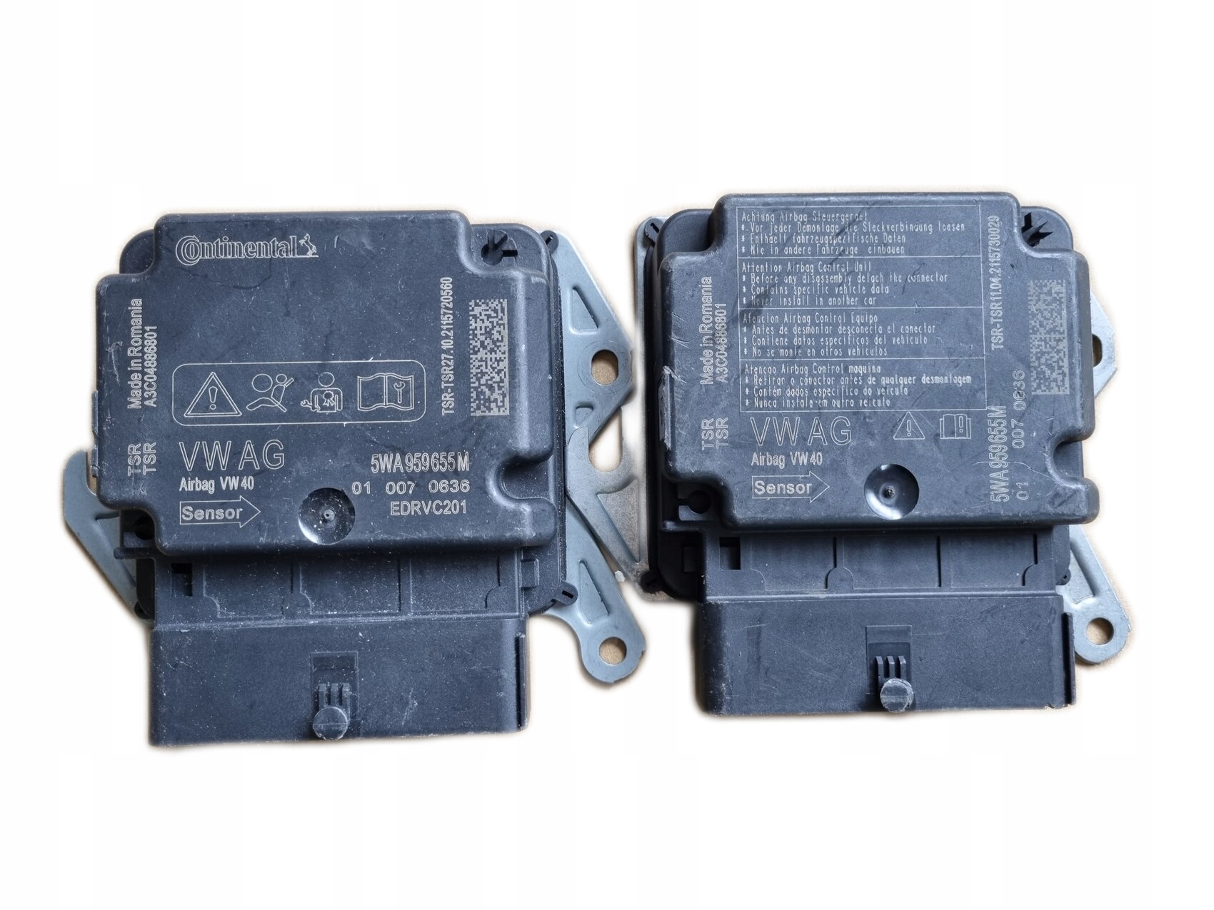 A3C04886801 - Датчик подушки безопасности AUDI A3 S3 5WA959655M