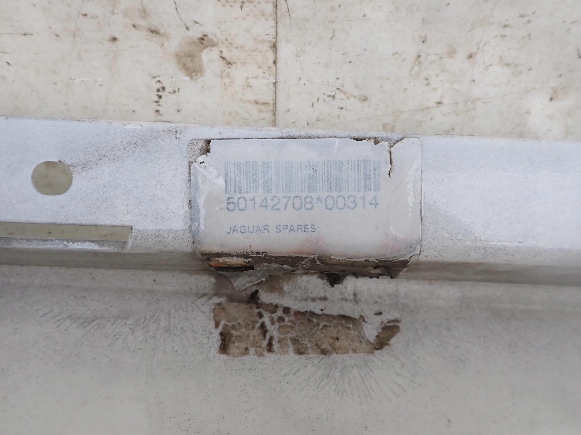 JAGUAR XE 15-> threshold right moulding threshold right