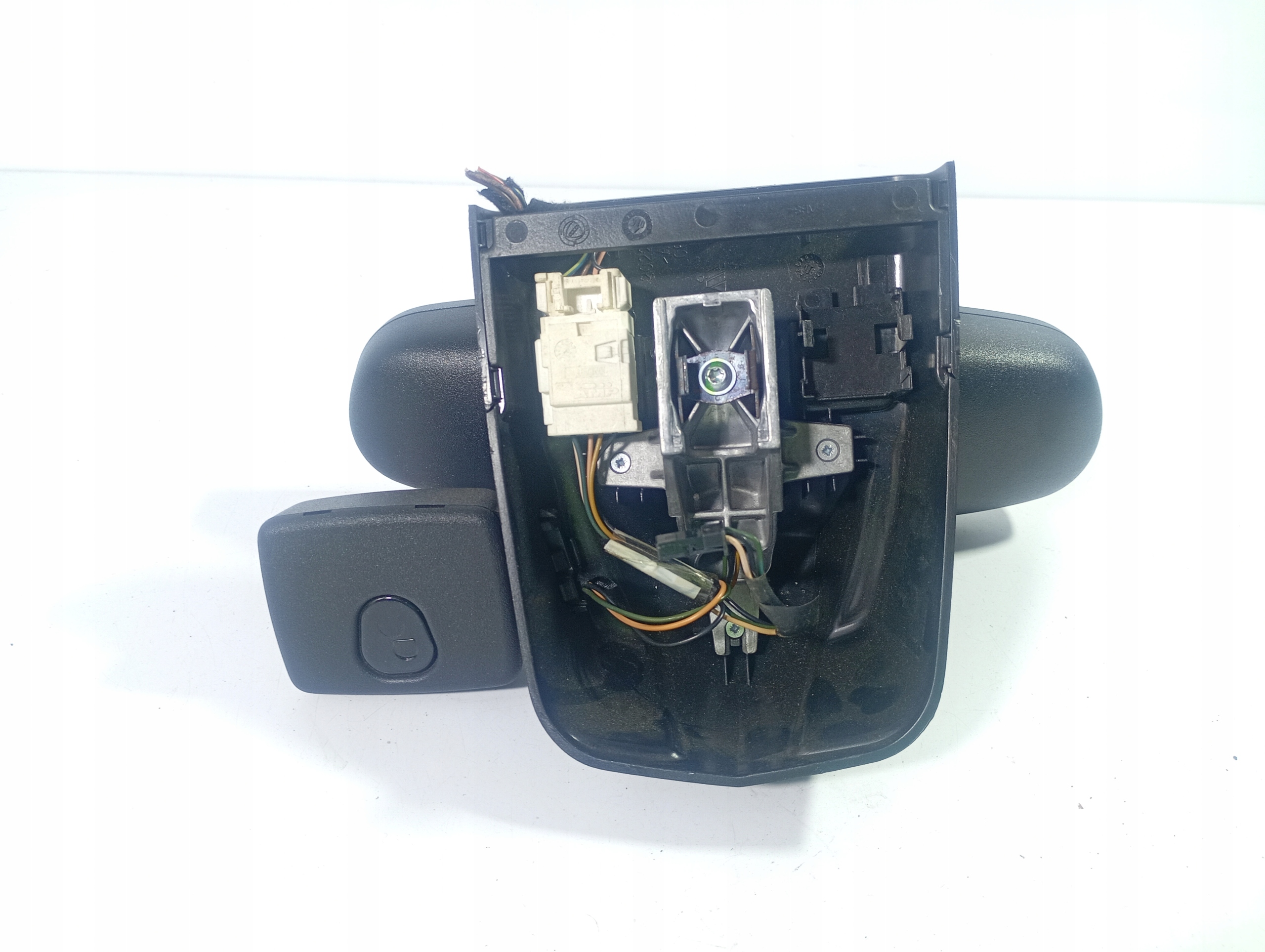 Alfa Romeo 159 05-11 rear-view mirror inner SRODKOWE OE E11026053