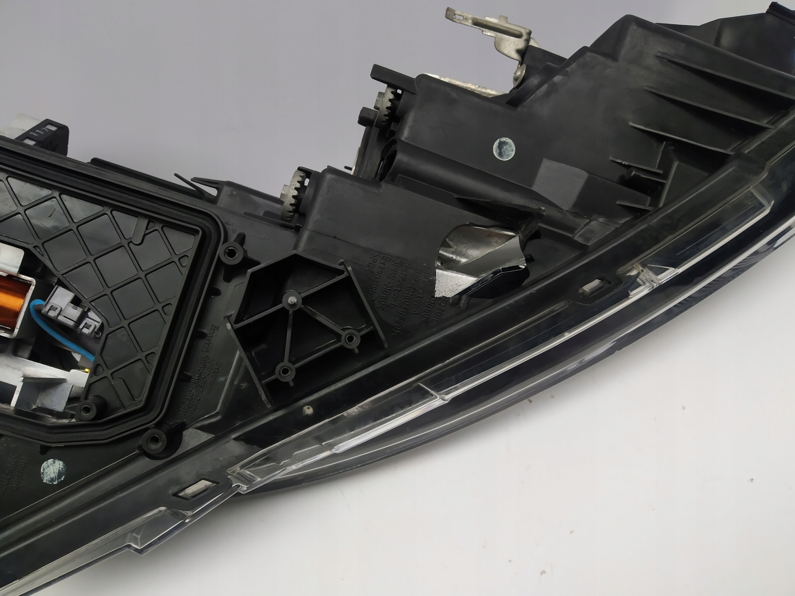 2007-2010r Mazda VI 6 GH reflektor light front Bi Xenon left before lift