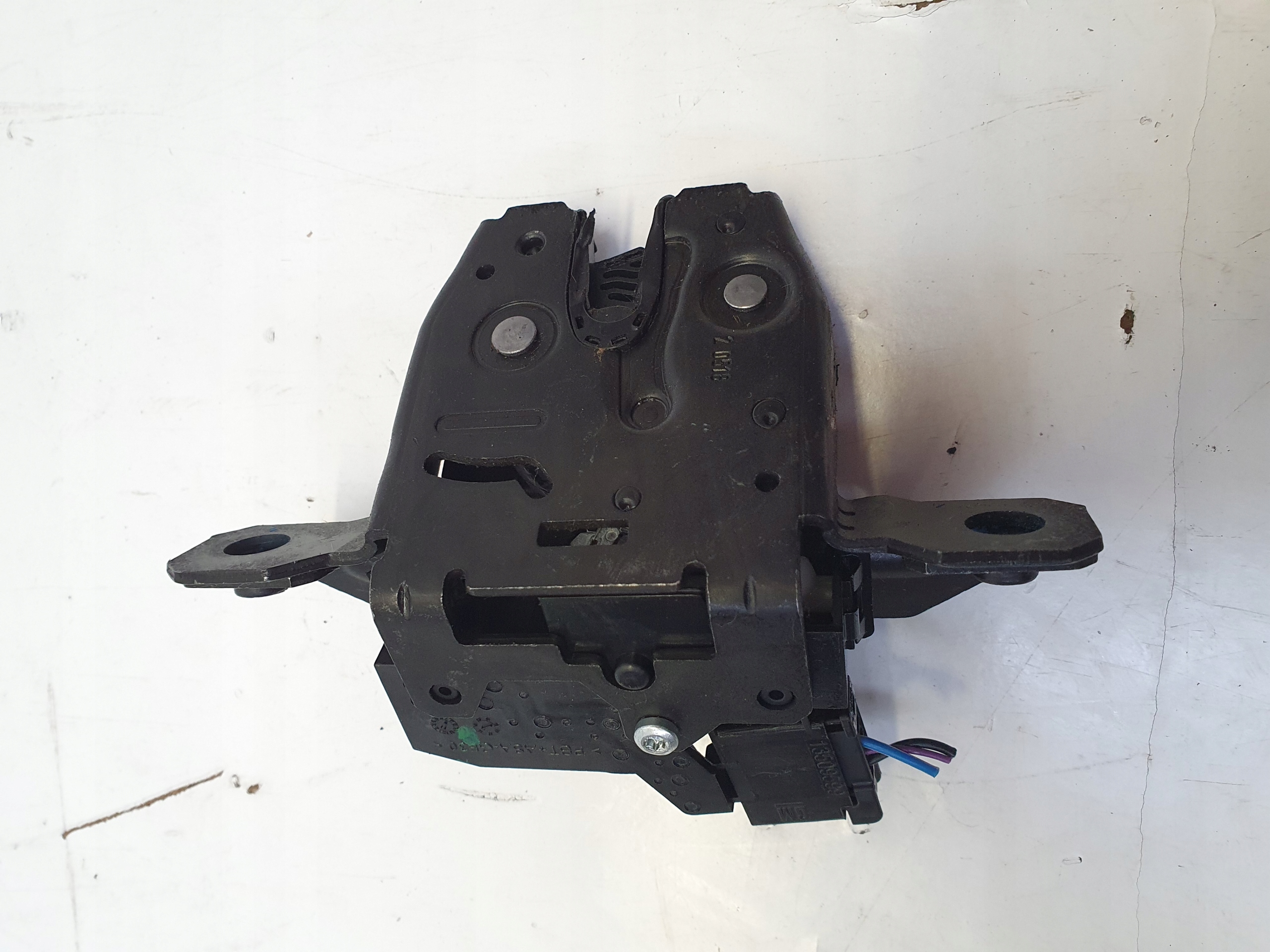 OPEL ASTRA K KOMBI lock bonnet boot