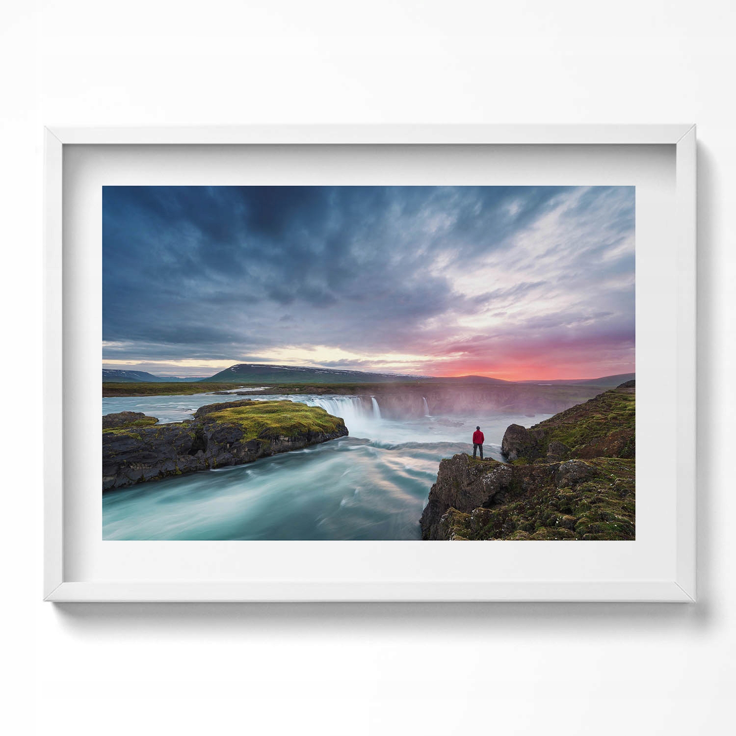 Závěsný obraz rámeček bílé barvy Krajina s vodopádem Godafoss 70x50 cm