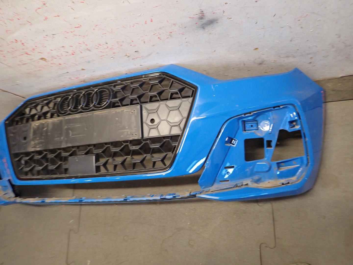 bumper front front AUDI A1 II 2018- S-LINE 82A807437F