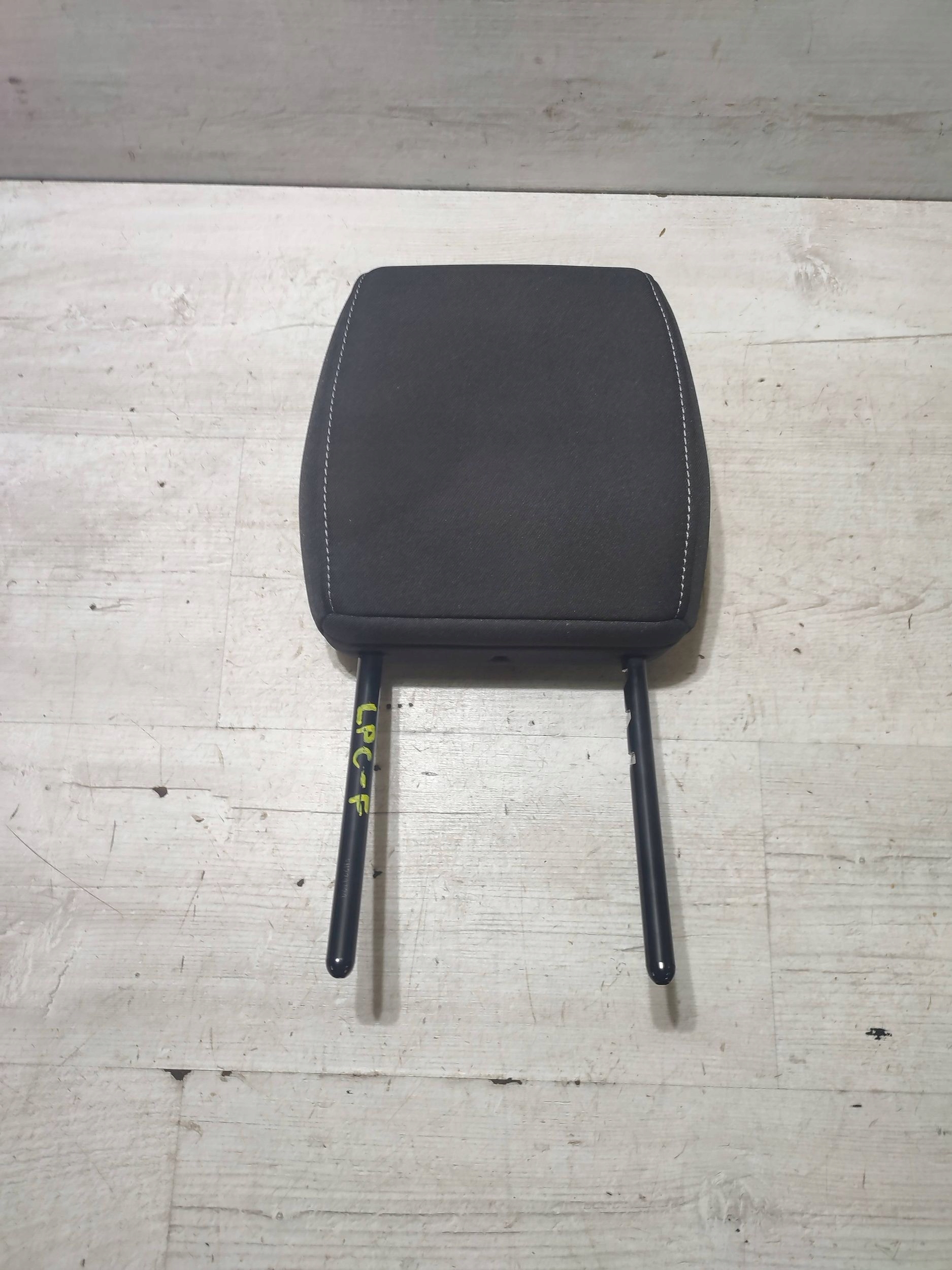 Opel Corsa F 2020 front side left rest