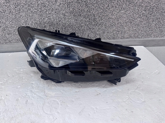 light right Cupra Tavascan Full Led Matrix 2025
