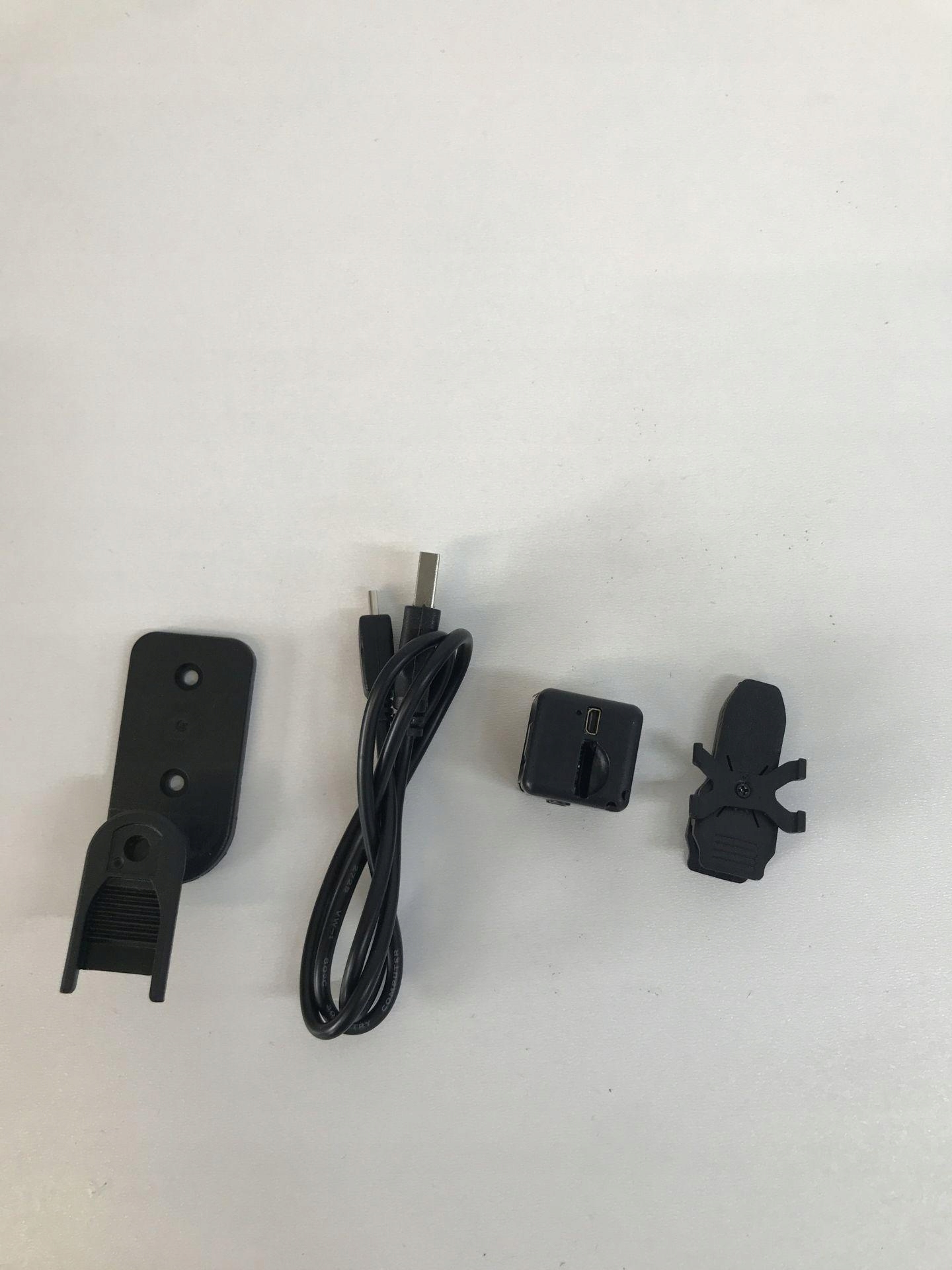 TEMPO DI SALDI MINI KAMERA SQ11 HD (1280 X 720) Model SQ11