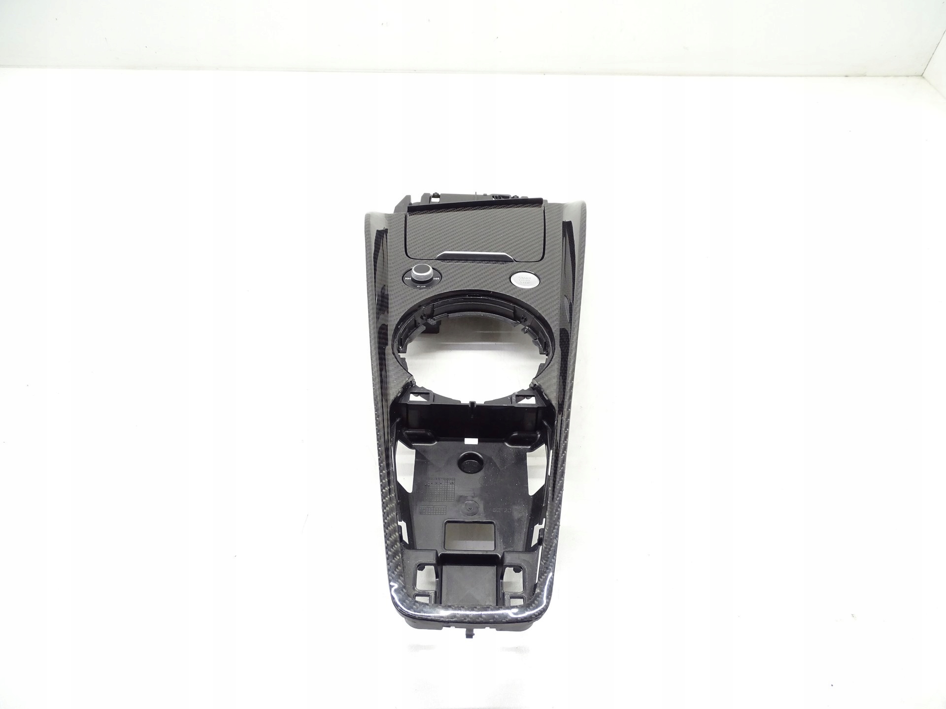 RAHMEN mitte KOKPITU AUDI TT 8S2863276