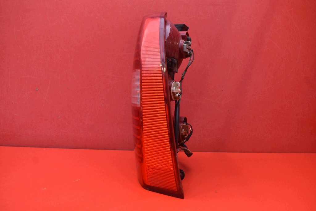 light right rear part rear 92402-1F0 KIA SPORTAGE 2 II 04-08