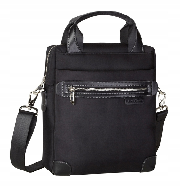 Riva Case 8370 taška na notebook 12.1", černá