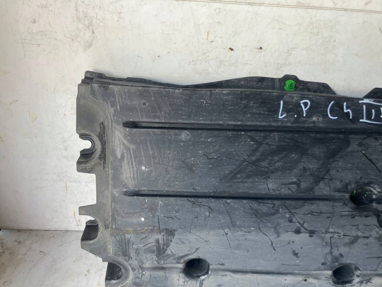 cover cover chassis left front CITROEN C4 III 9842679880