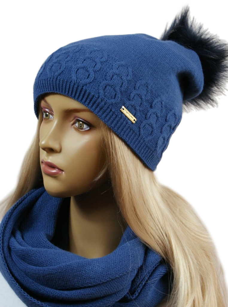 

Komplet Czapka + Komin pompon # 21