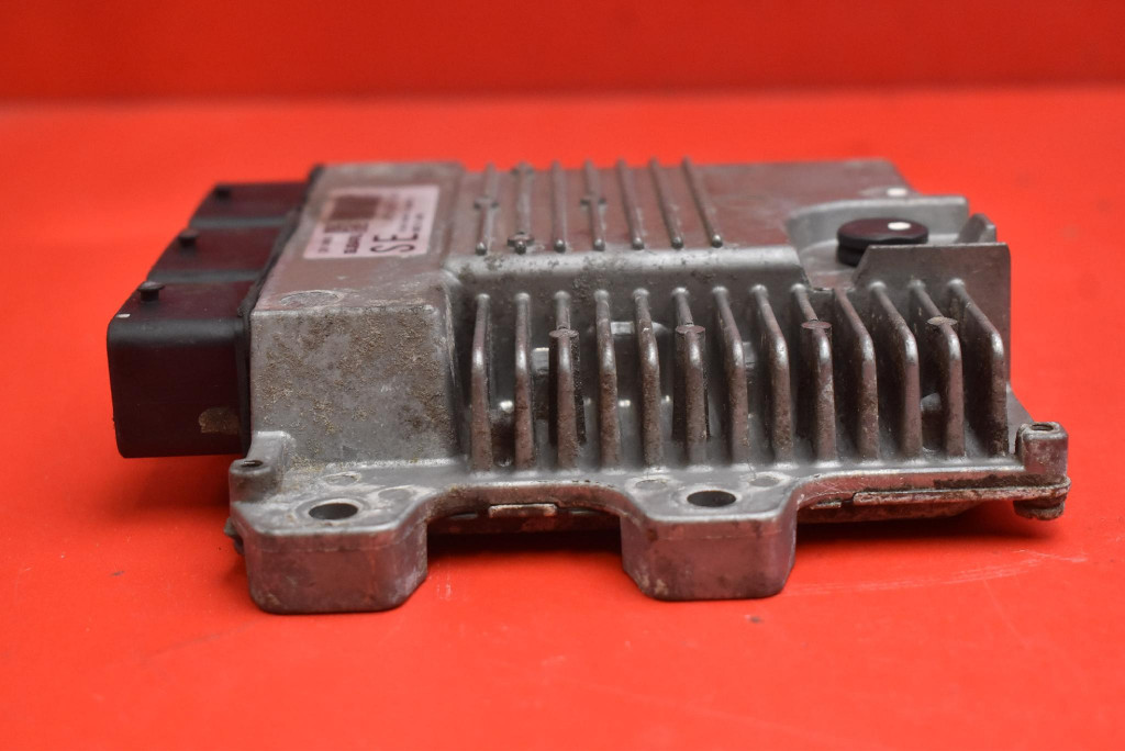 control unit computer of the engine 22611AW080 SUBARU FORESTER 4 IV 2.0 DIT XT 241KM