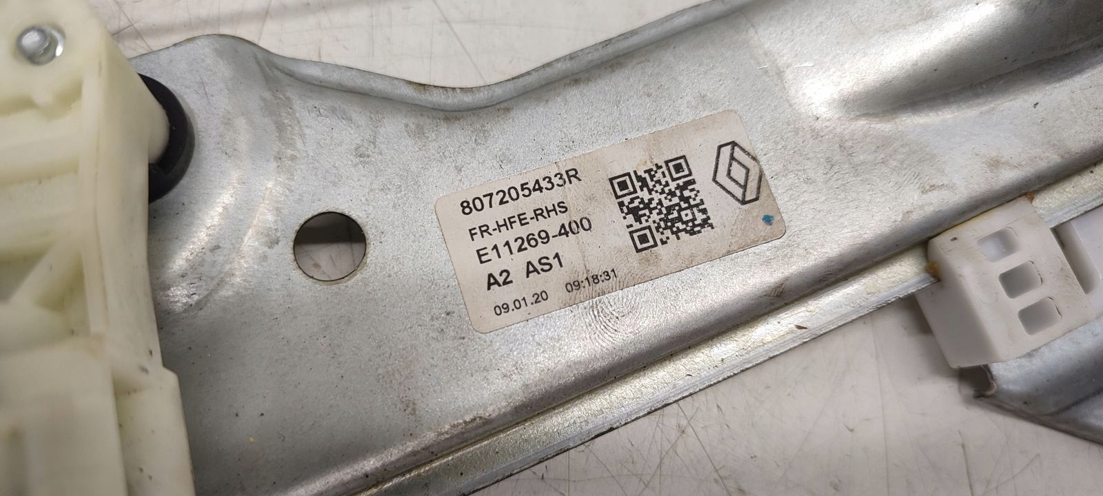 window regulator right front mechanism Renault Kadjar