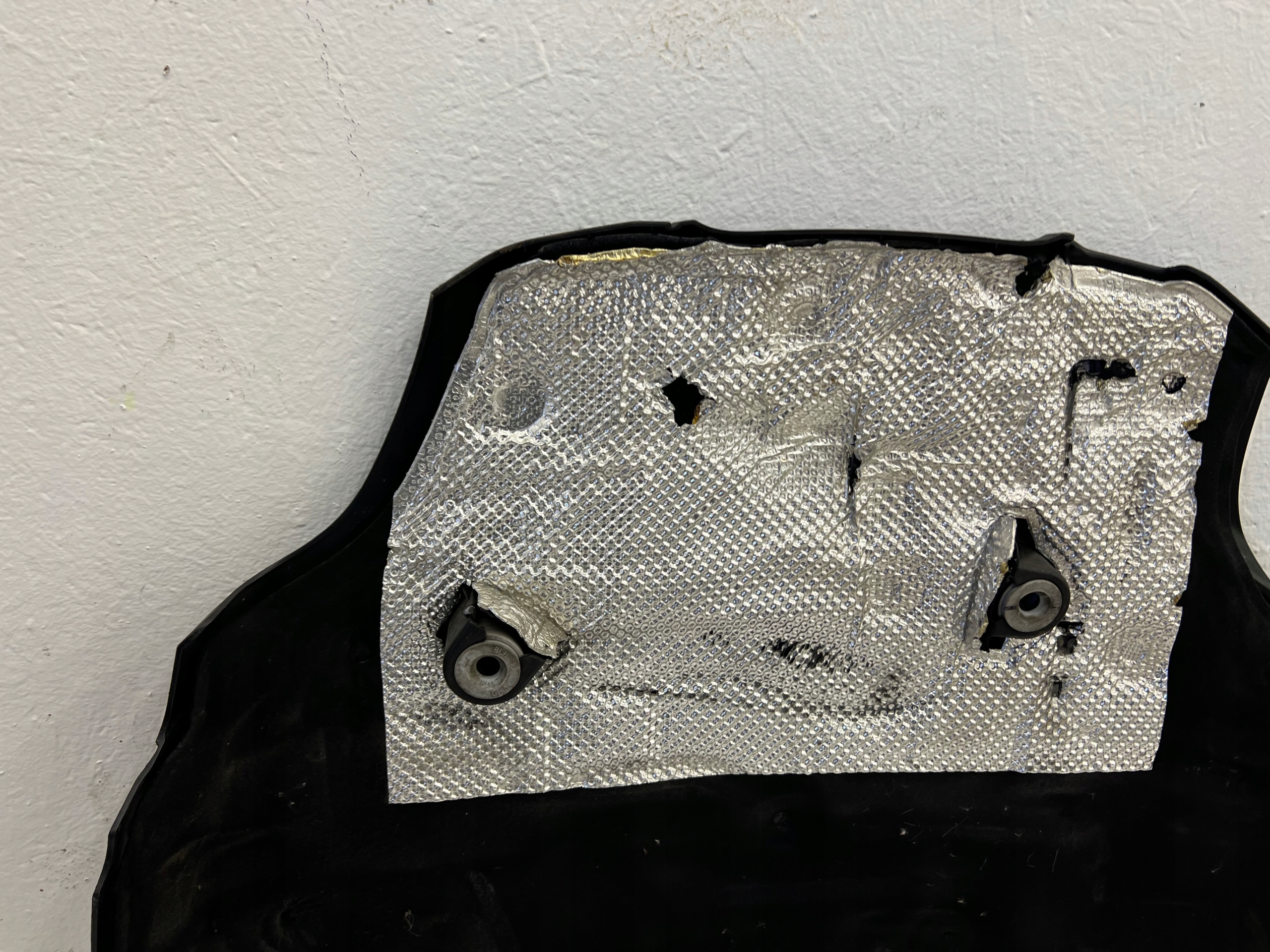 AUDI A5 A8 D4 A7 A6 C7 3.0 TDI cover engine housing cover upper CALA original