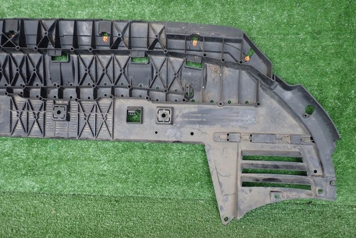 COMBO E RIFTER BERINGO PARTNER IV 18- Blende Abdeckung abdeckung unter Stoßstange