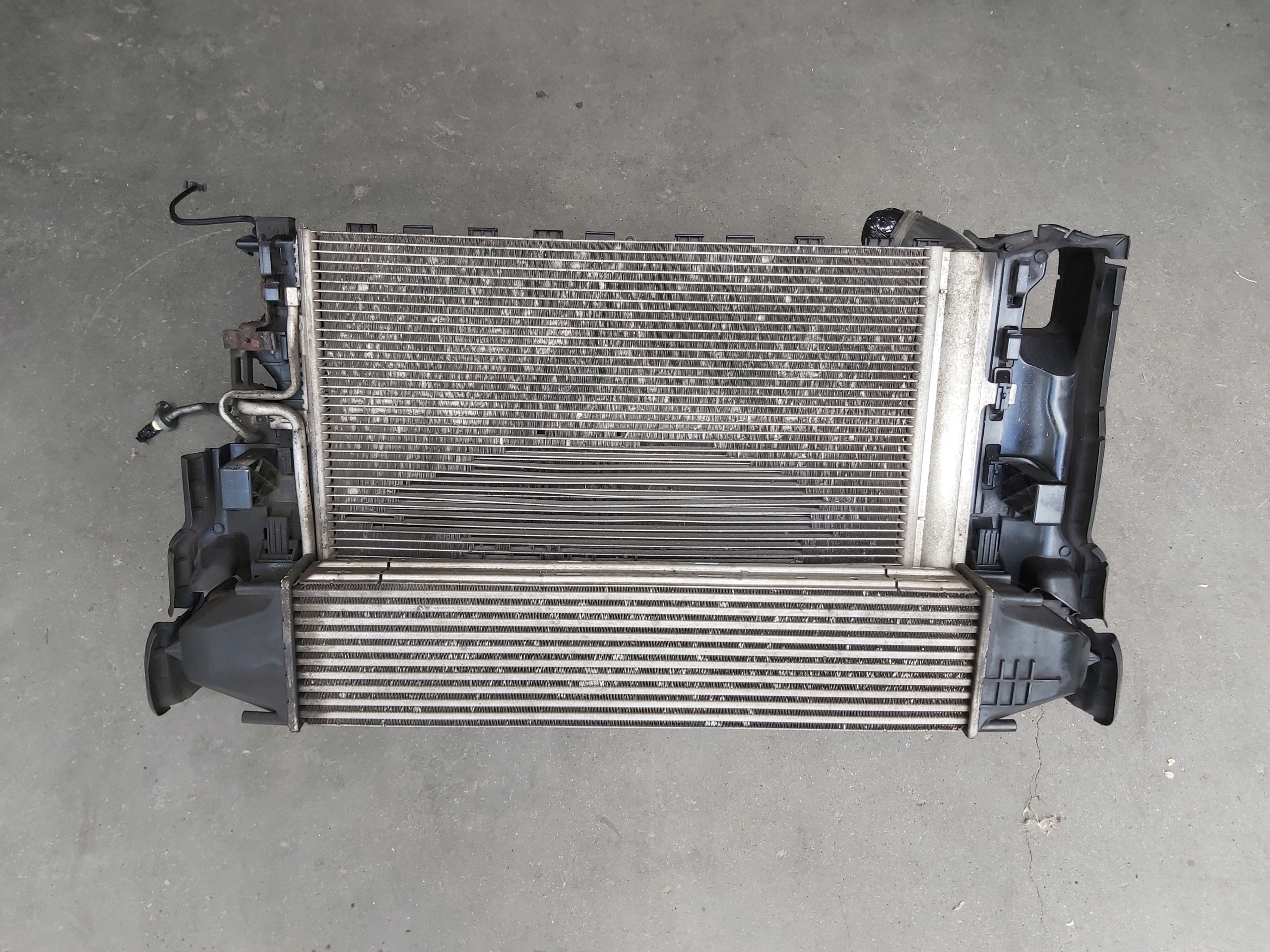 chladiče ventilátor KOMPLET VOLVO XC70 II 2.4 D5