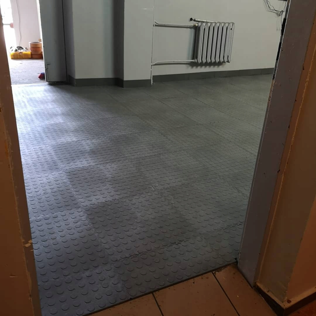 podłoga, posadzka TYMCZASOWA Płytki PVC ECO BLACK